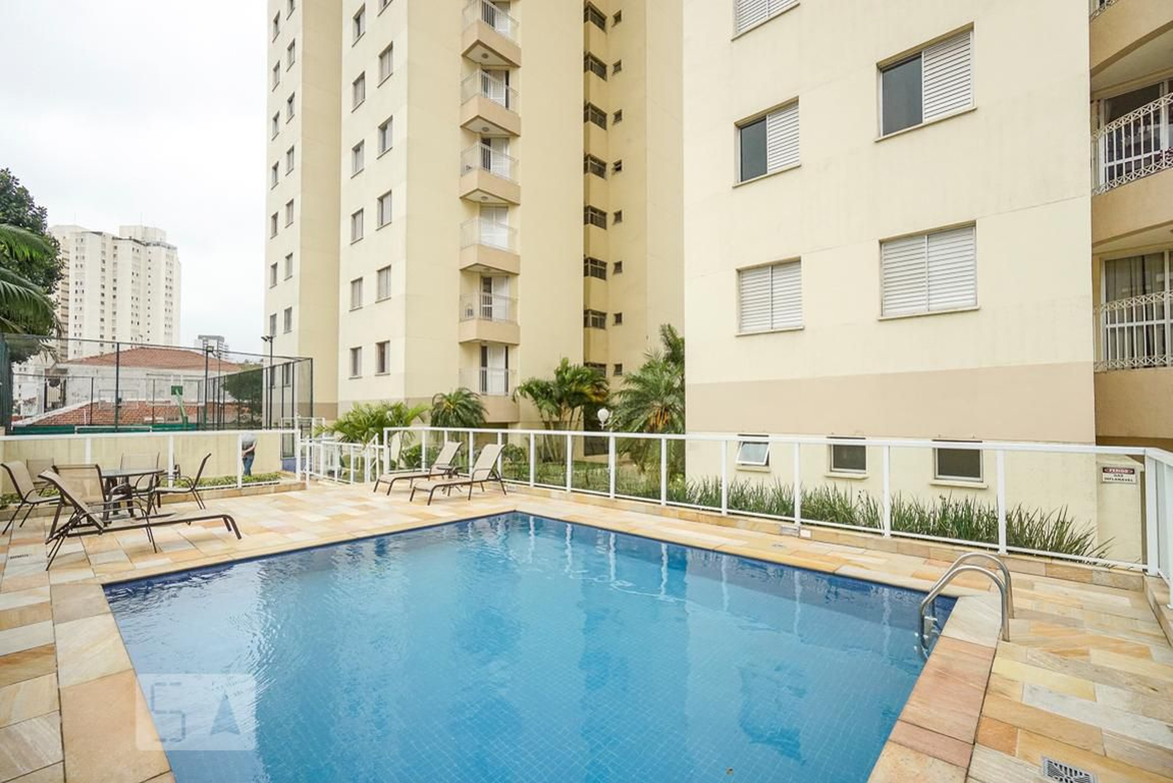 Piscina - Castel Del Monte