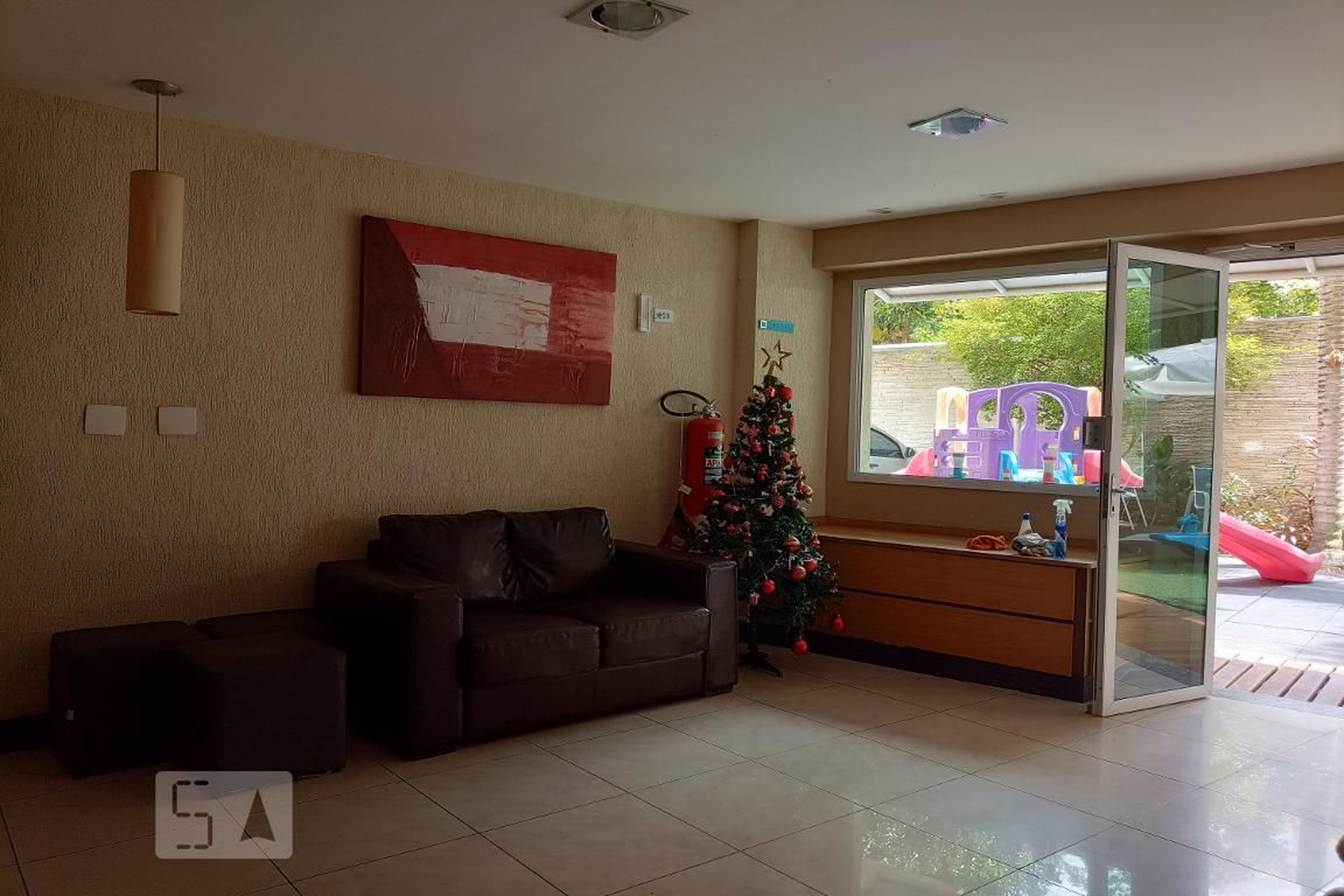 Hall de Entrada - L' Espace