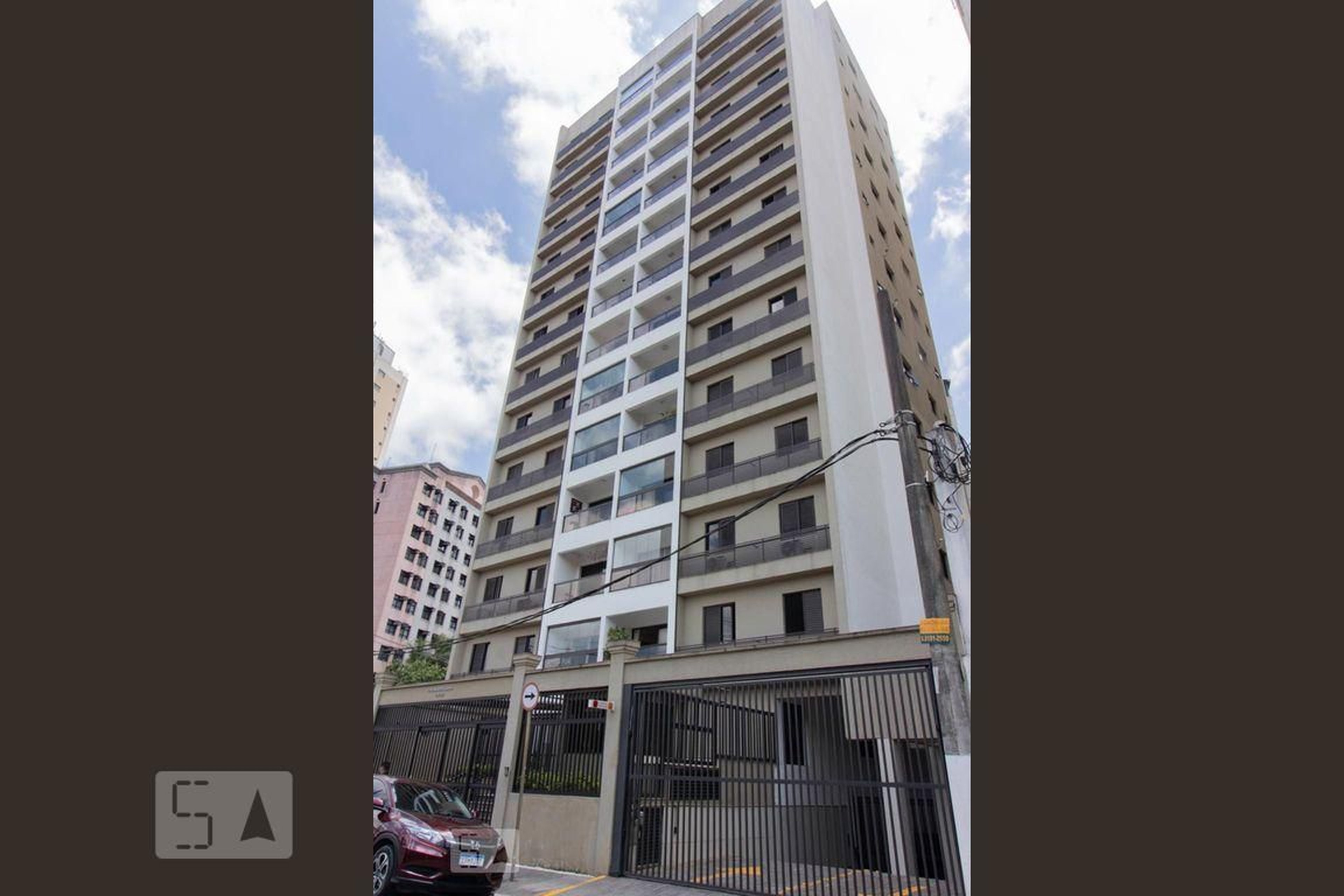 Fachada do Prédio Condomínio Maison Karina