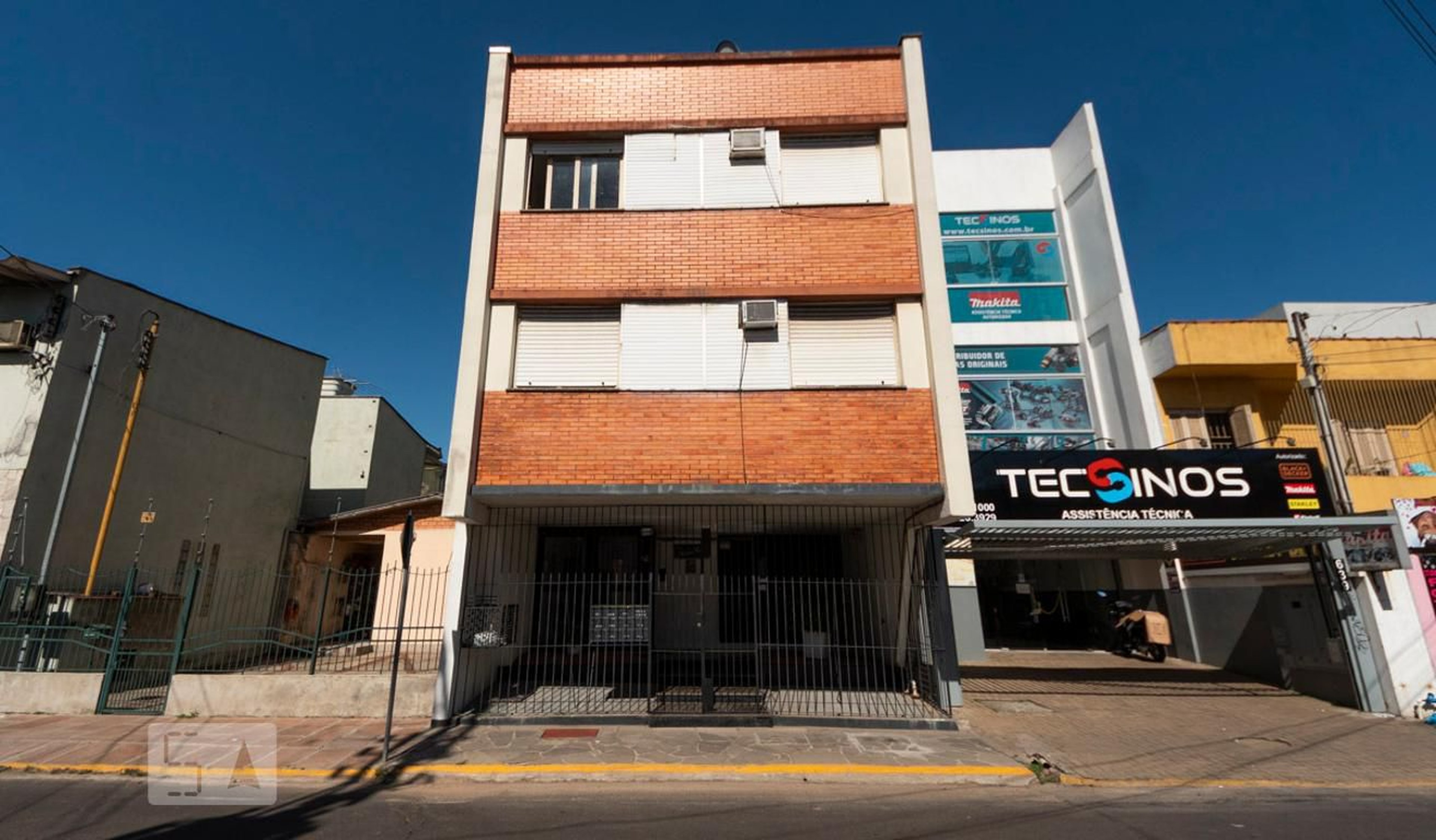 Fachada do Prédio Condomínio Santa Cruz