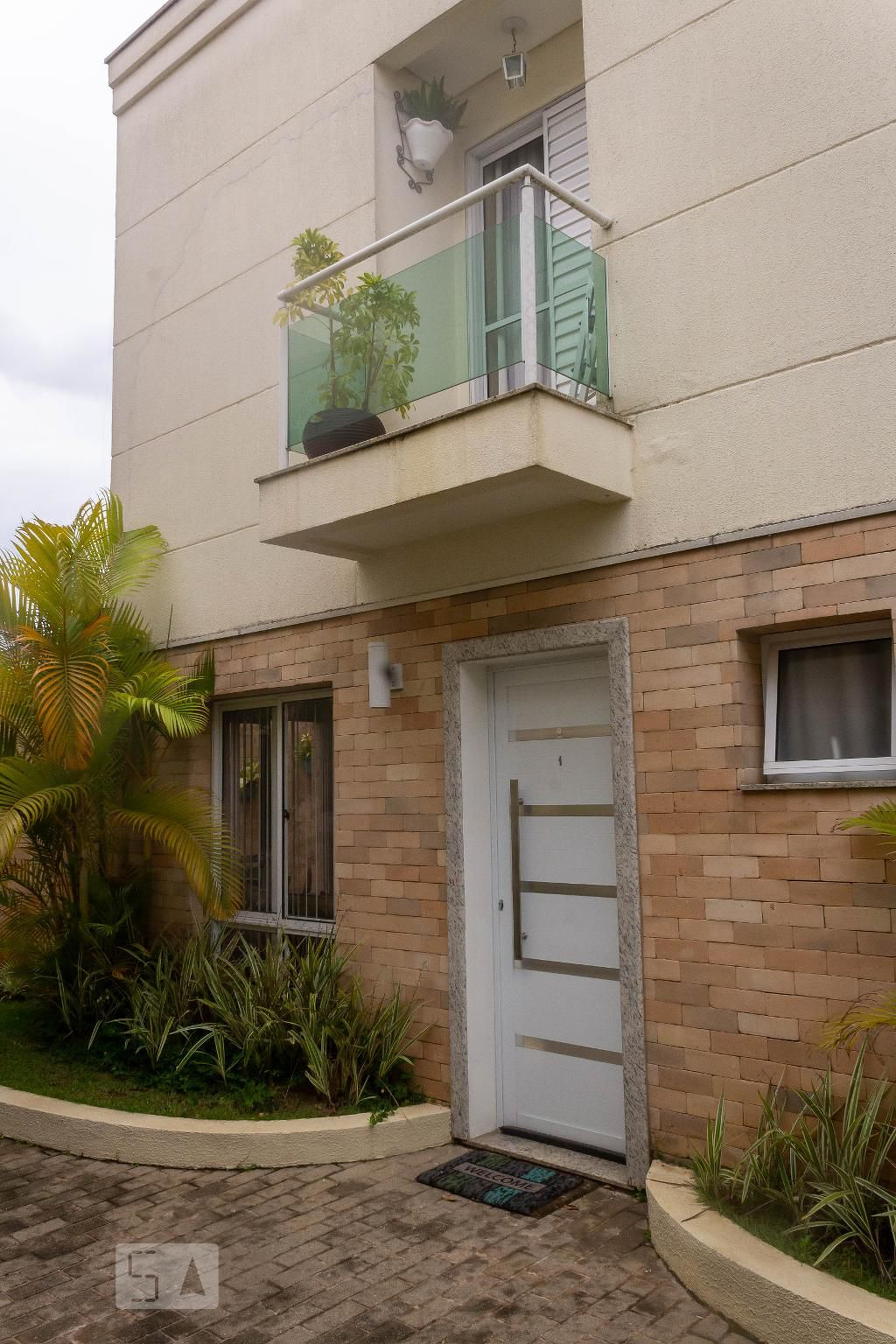 Fachada Condomínio em Rua Salgueiral, 131