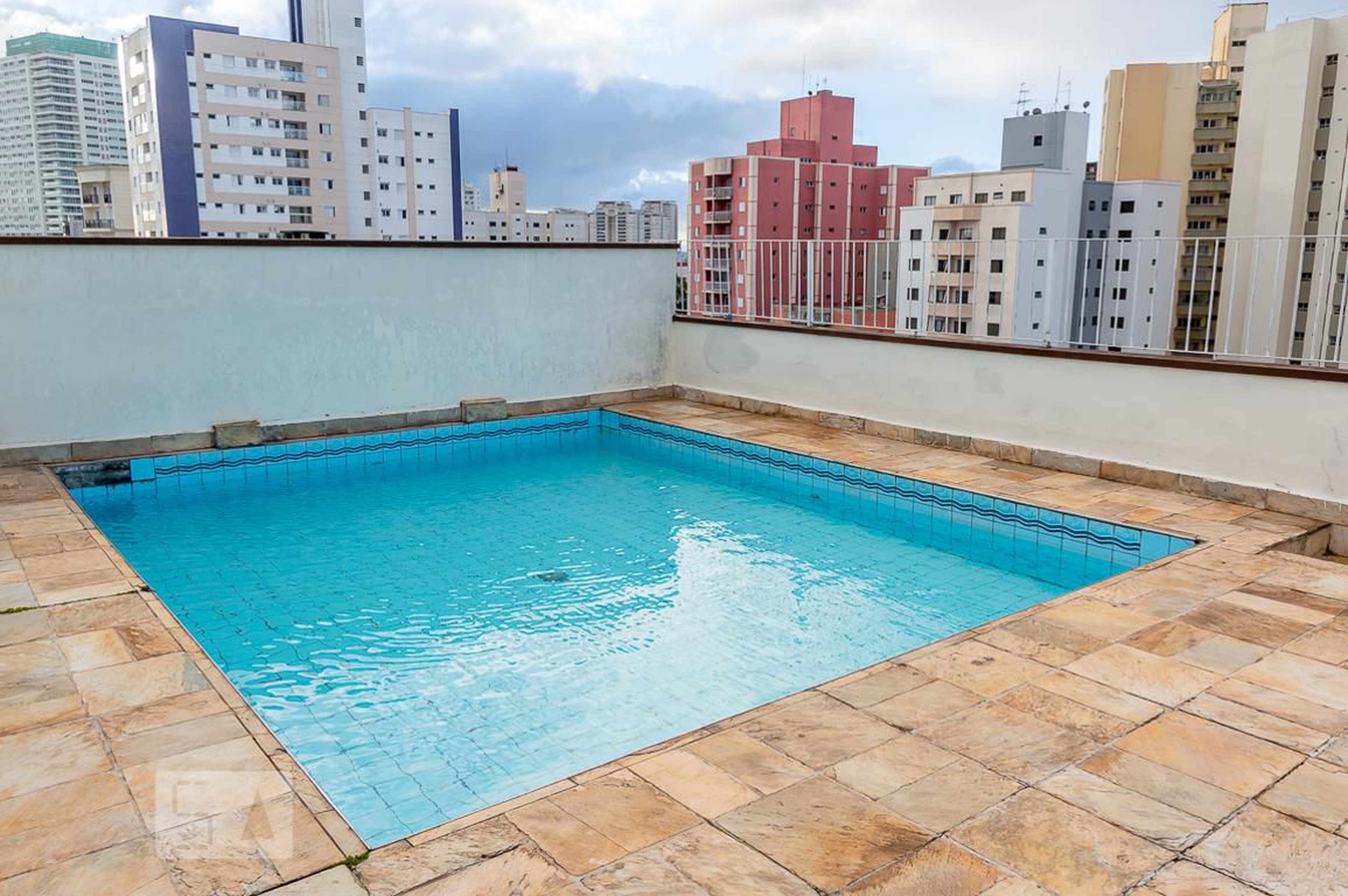 Área comum Condomínio em Rua Doutor Baeta Neves, 335