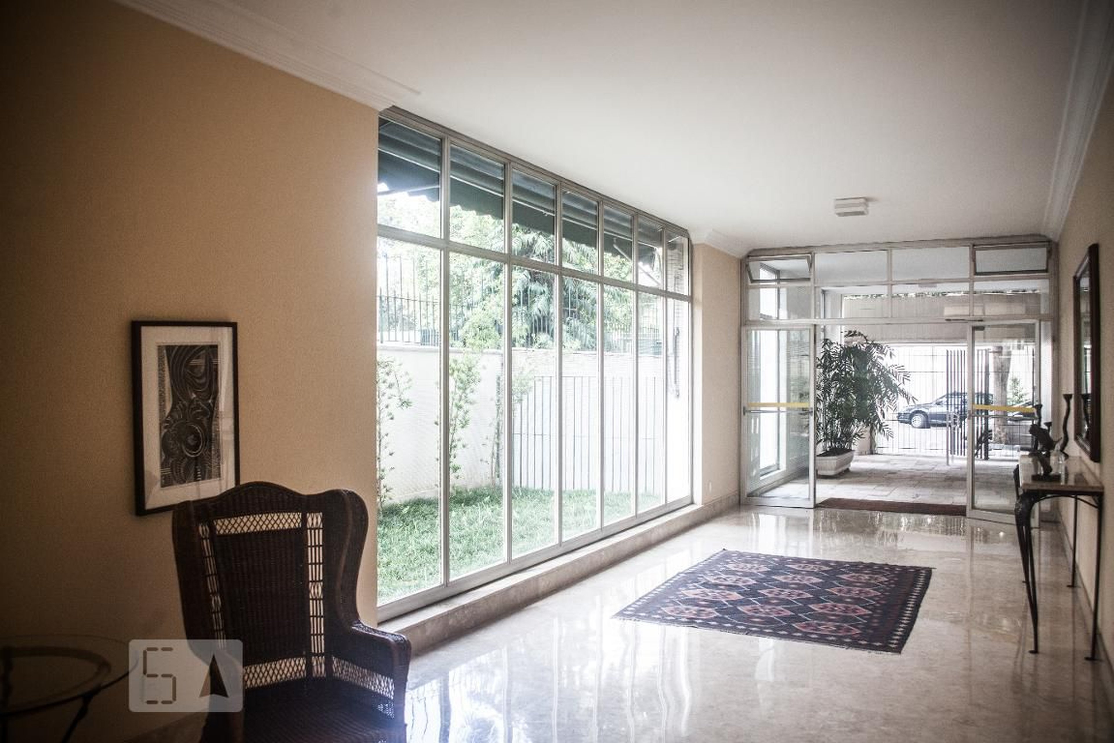 Hall de Entrada - Hermínia Miranda Campos