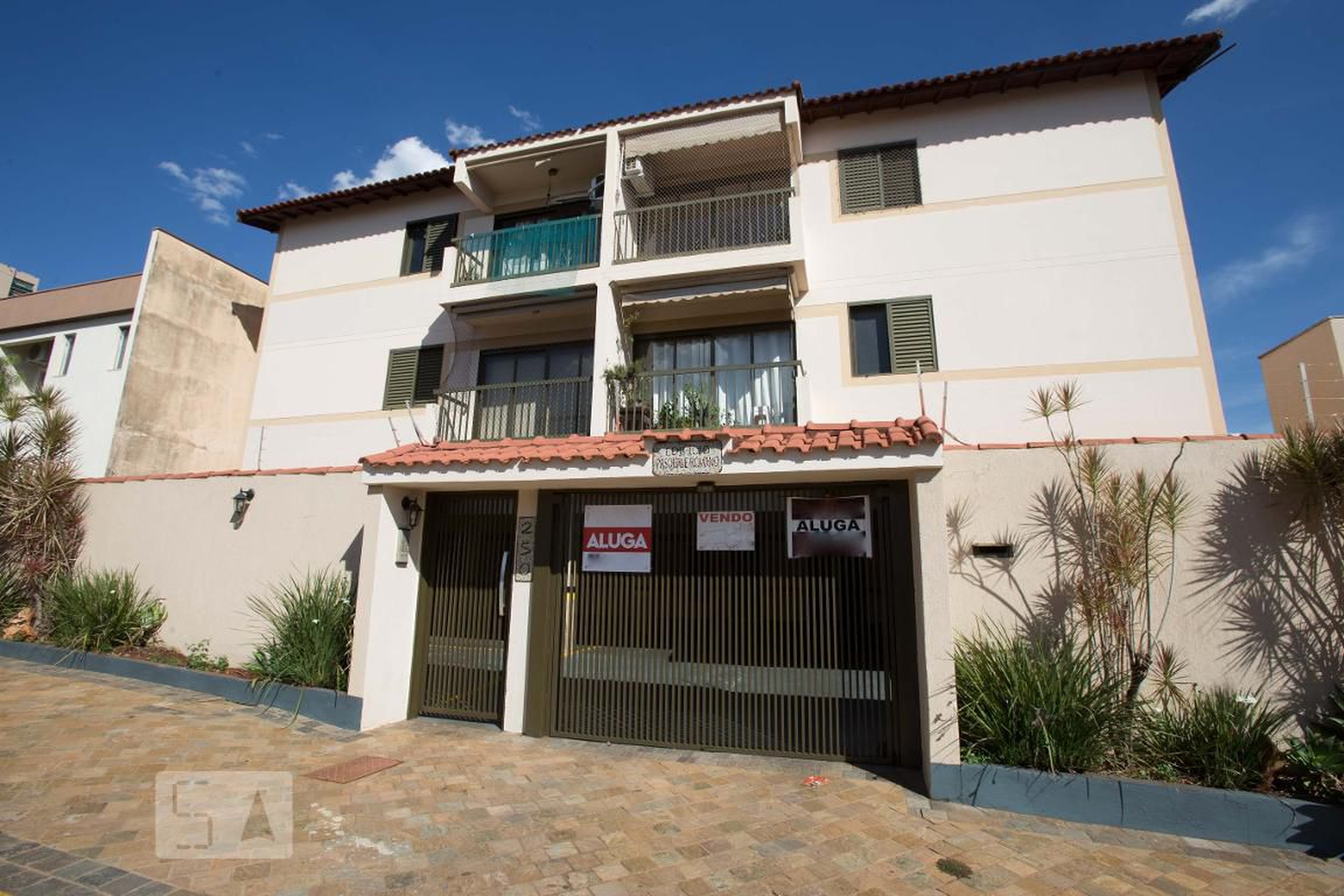 Fachada Condomínio P. Romano