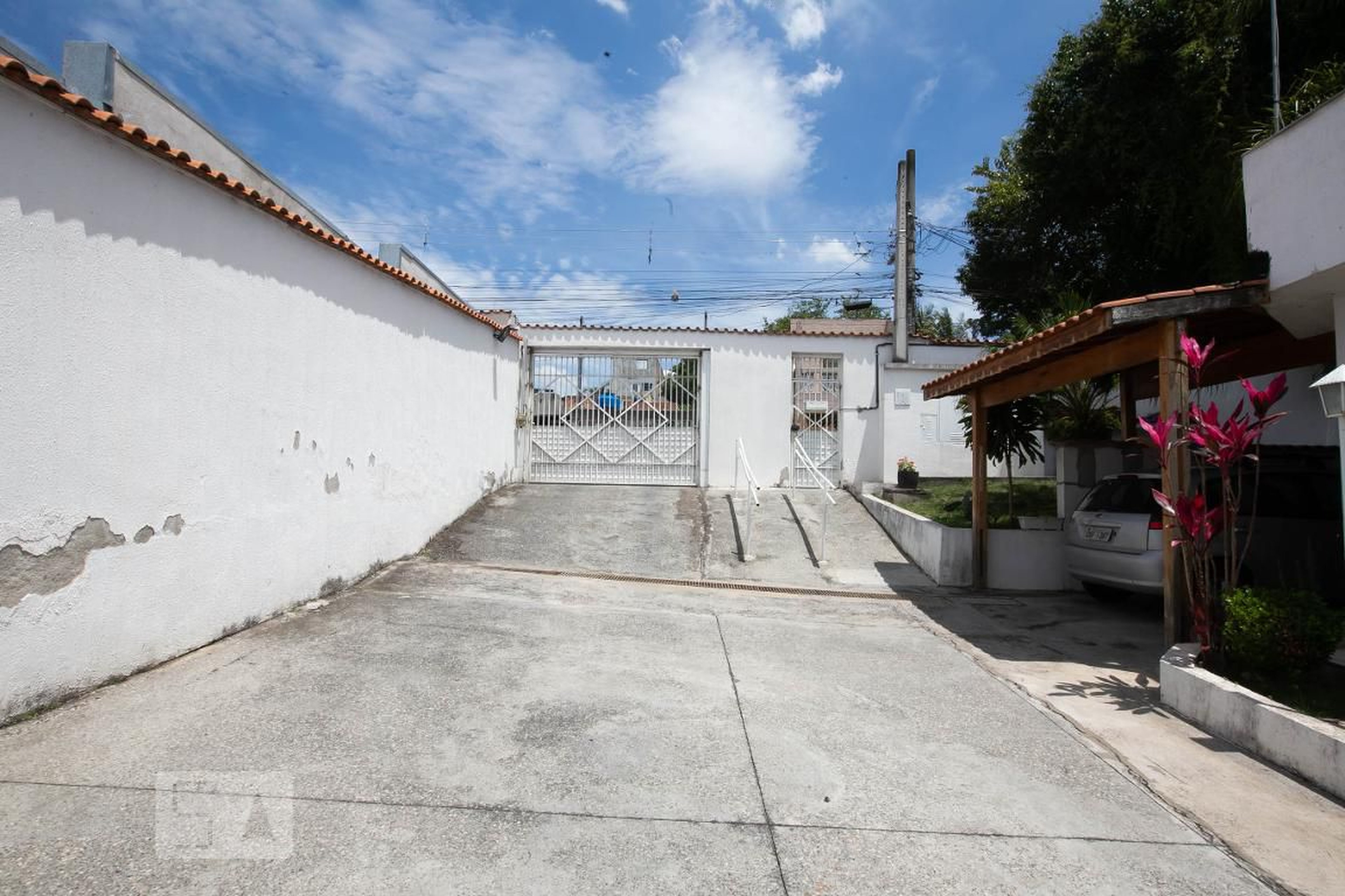 Condomínio - Aldeia Maria II