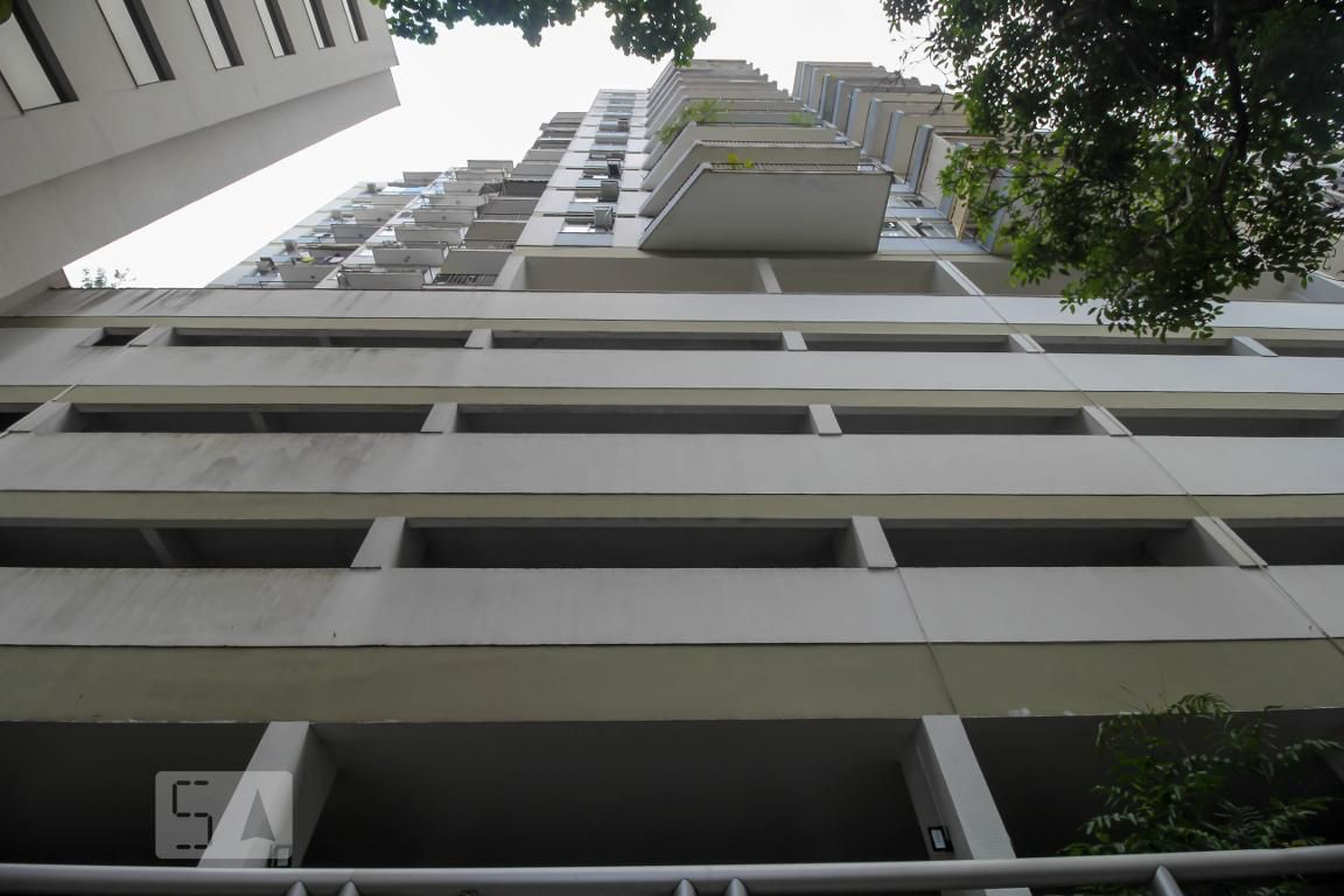 Fachada do Prédio Edifício Van Conde Lage