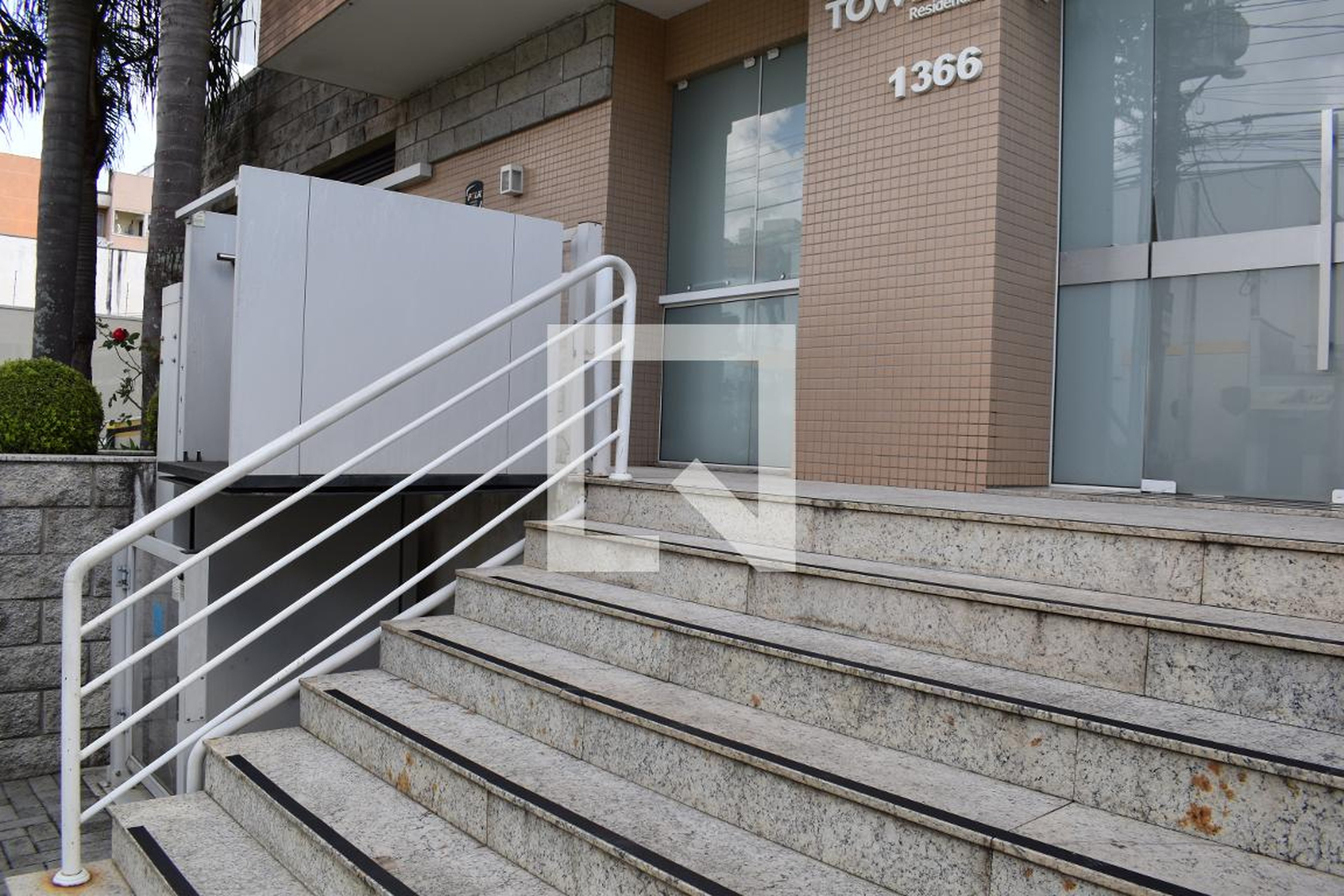 Fachada Edifício Lord Towers