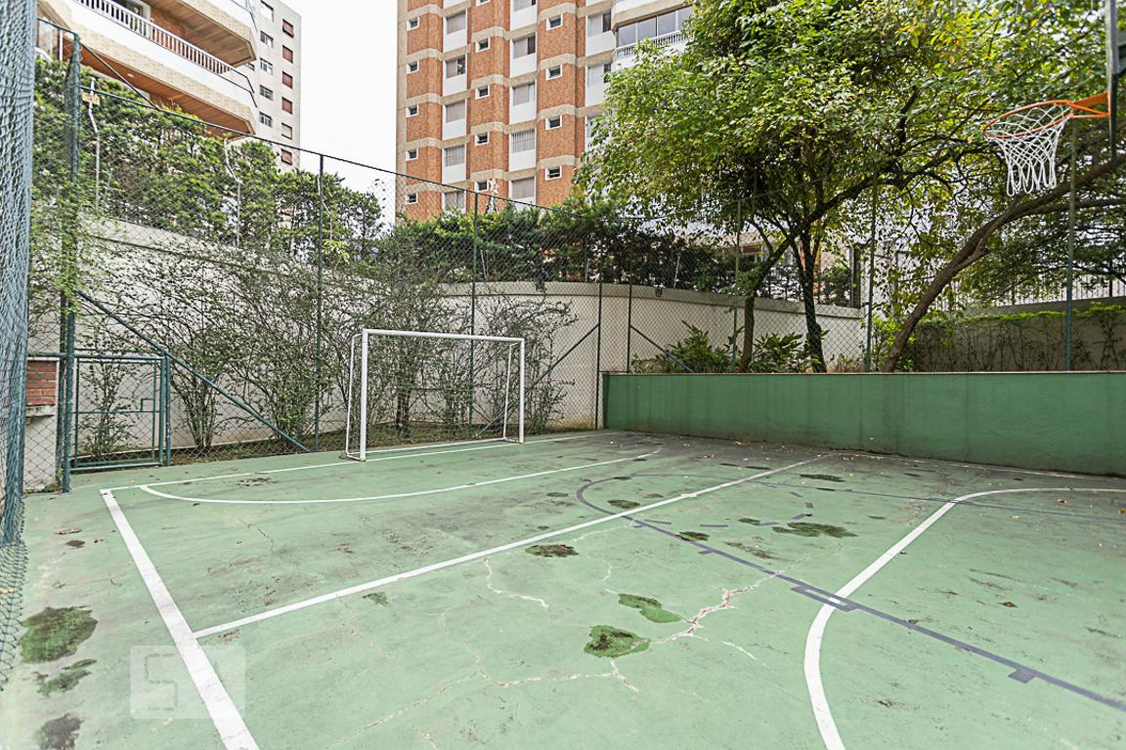 Quadra Esportiva - Maison Bruxelles
