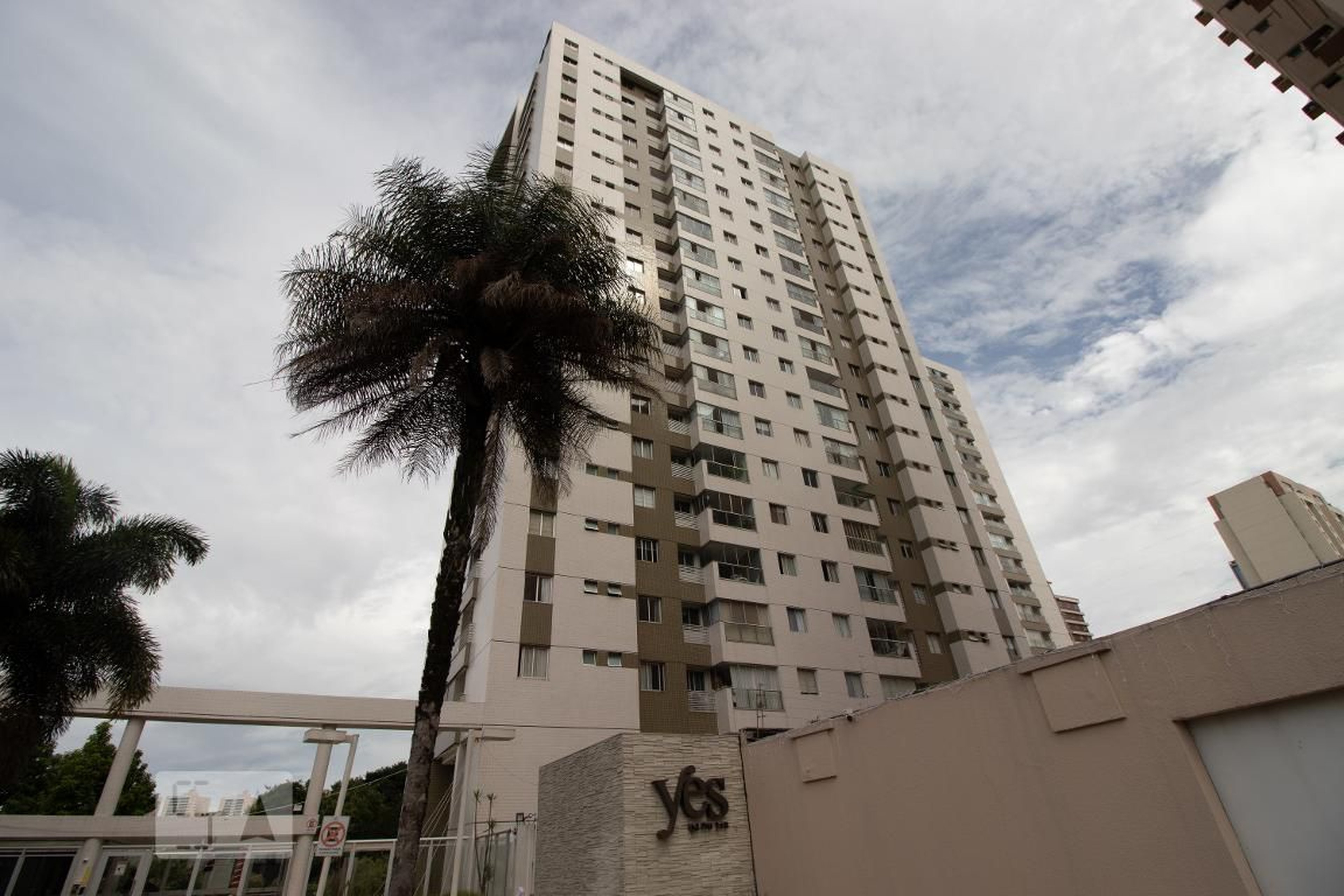 Fachada Condomínio em Quadra 210, 8