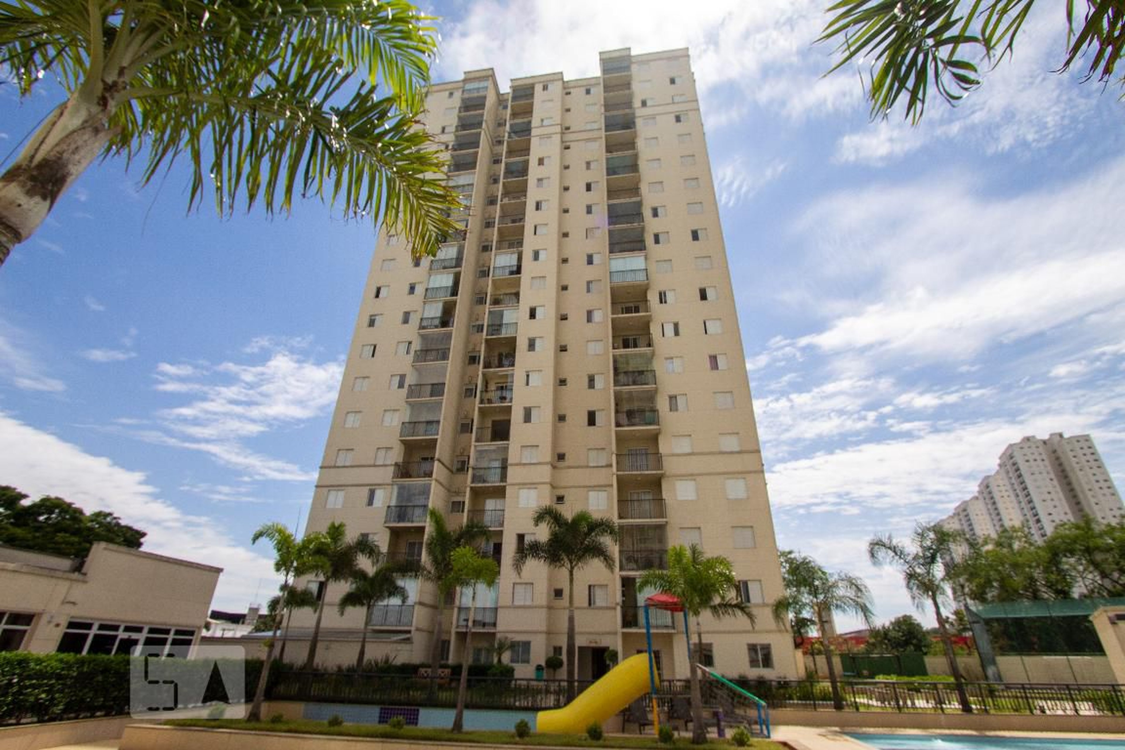 Fachada Condomínio em Avenida Ernesto Igel, 367