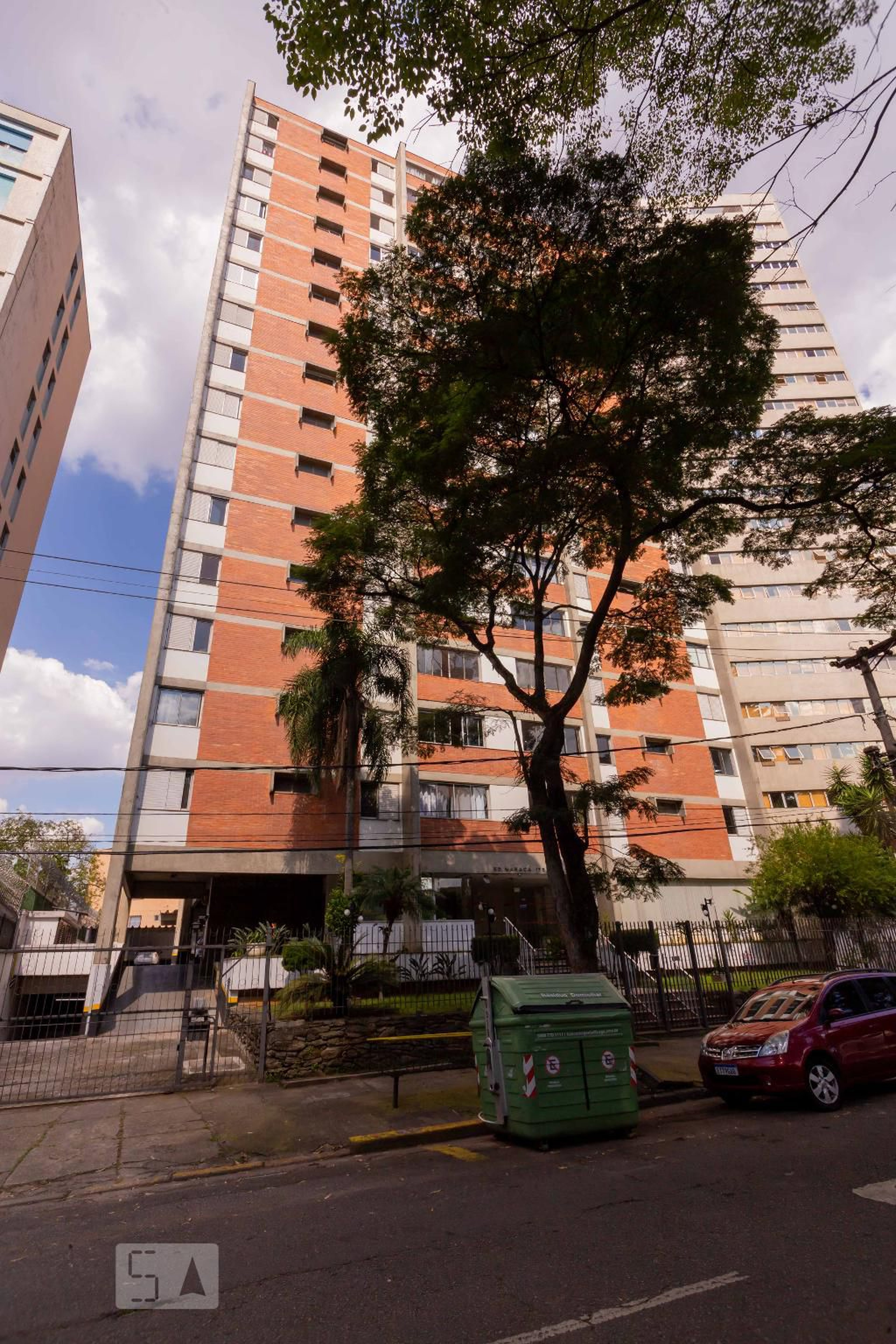 Fachada do Condomínio Condomínio Maracá