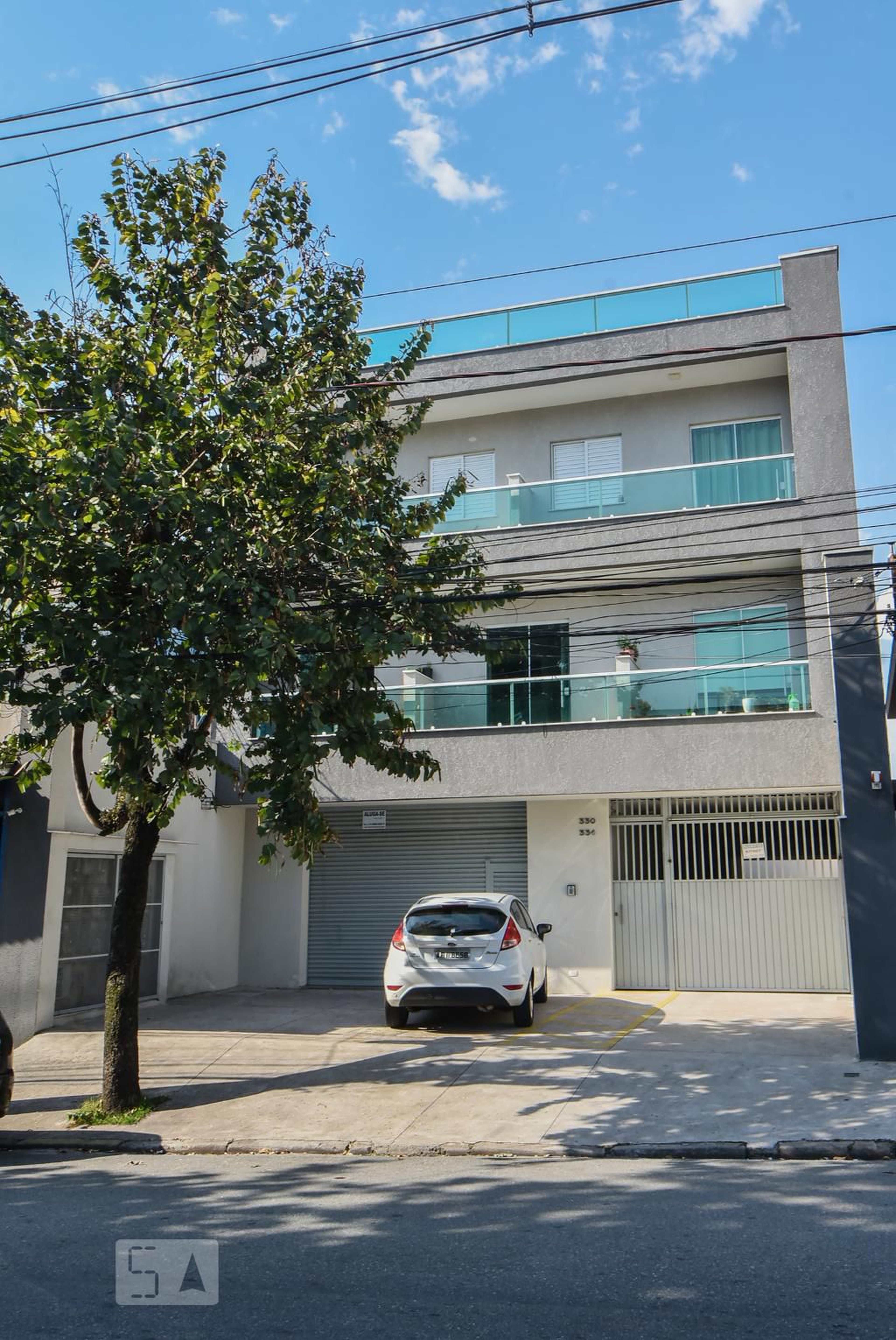 Fachada Condomínio em Rua Bragança Paulista, 330