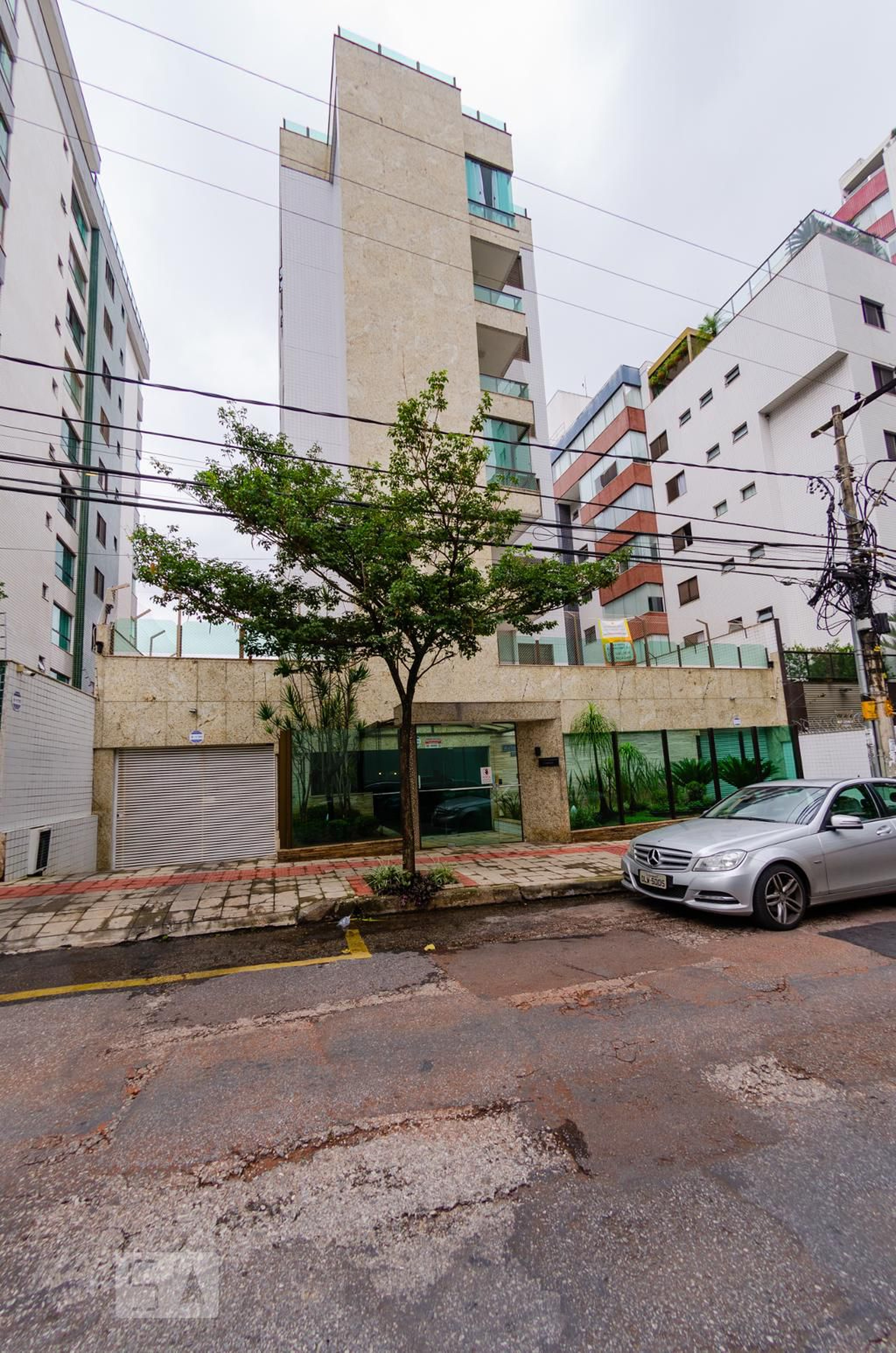 Fachada Condomínio em Rua Engenheiro Alberto Pontes, 90