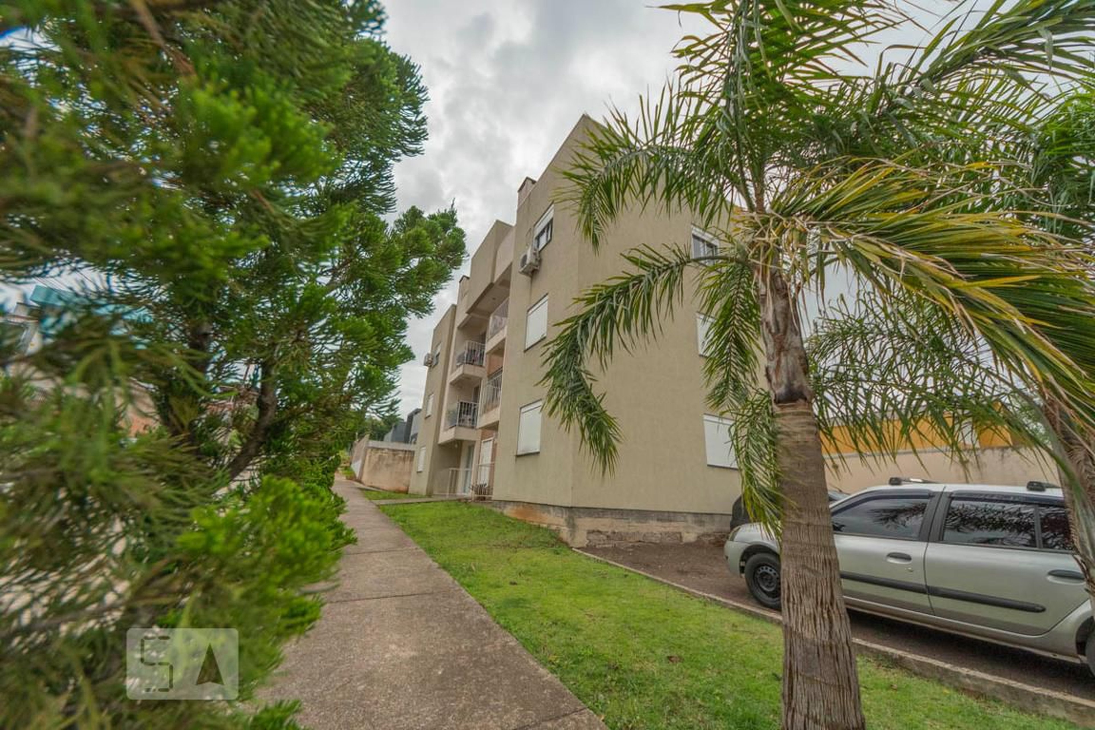 Fachada do Prédio Condomínio em Rua Ottomar Ataliba Dillenburg, 242