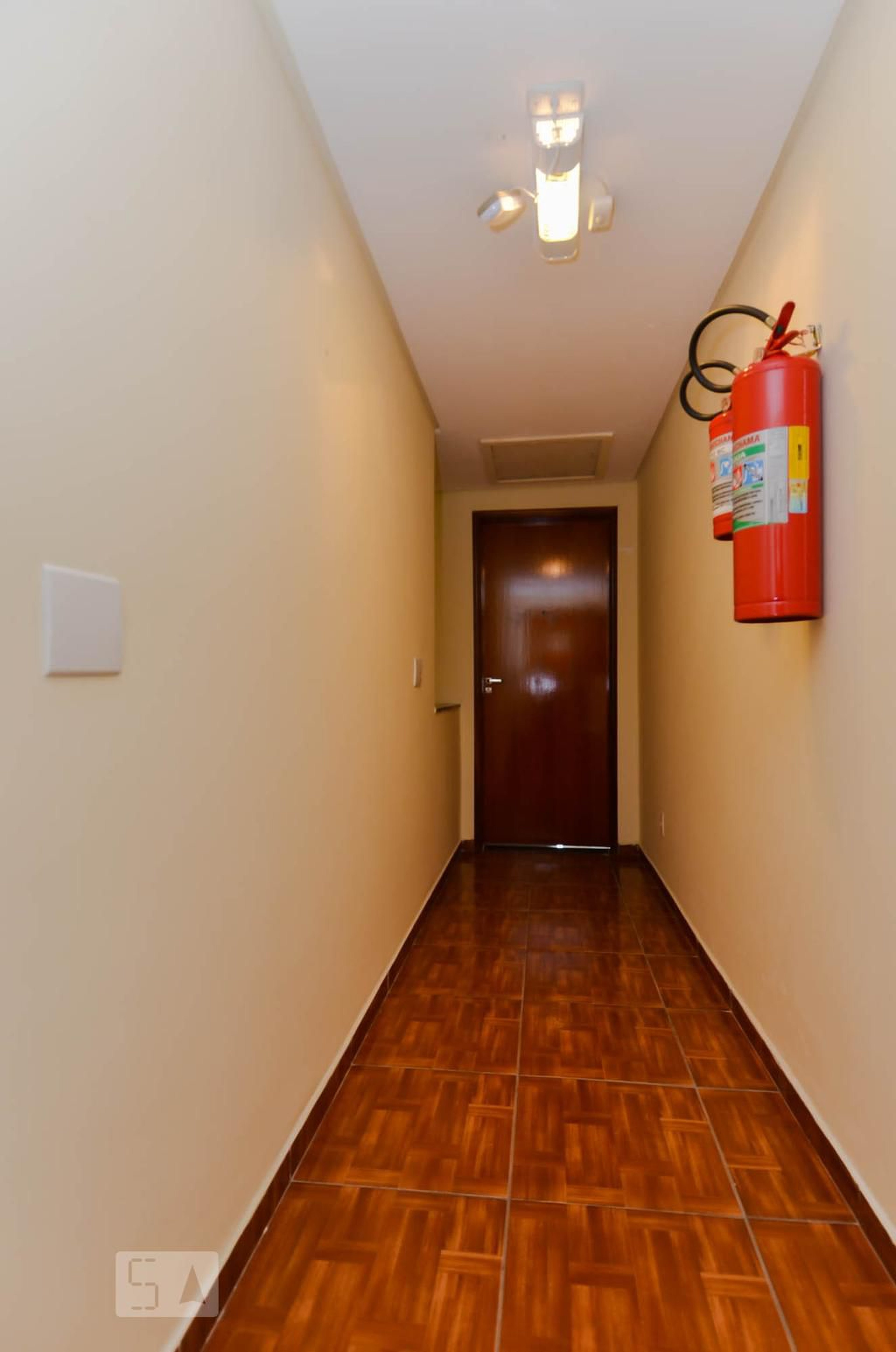 Hall de Entrada - Identificação Especifica