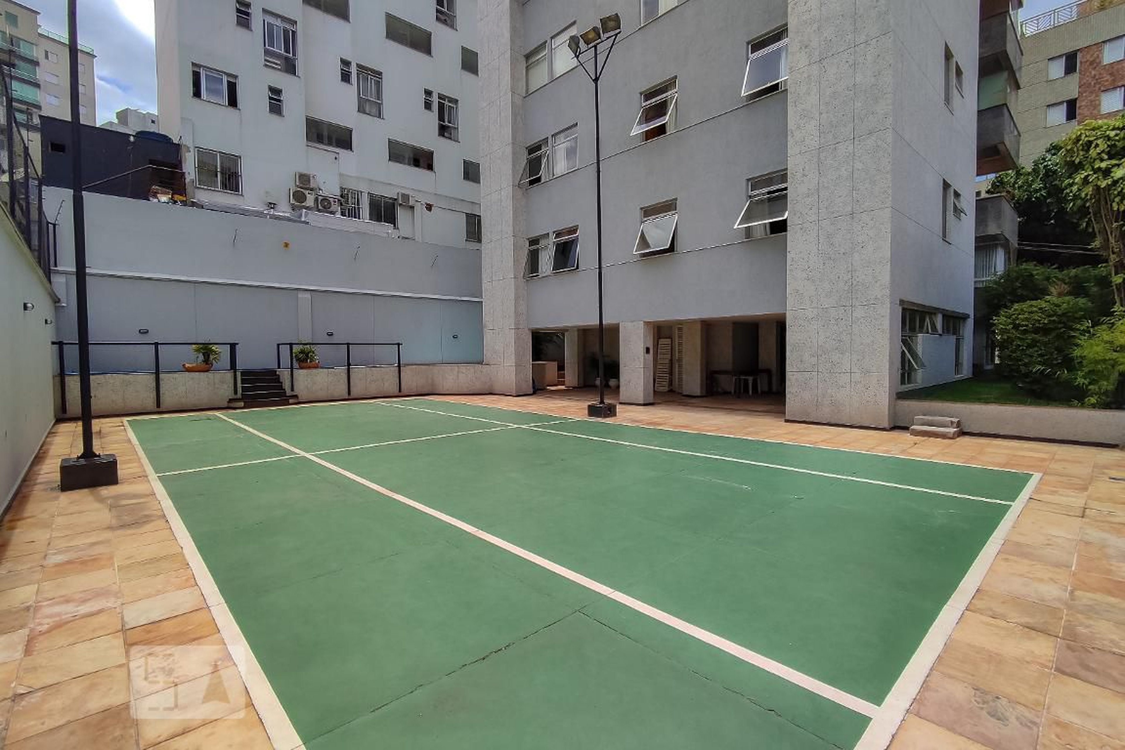 Quadra - Edifício Edgar Antunes