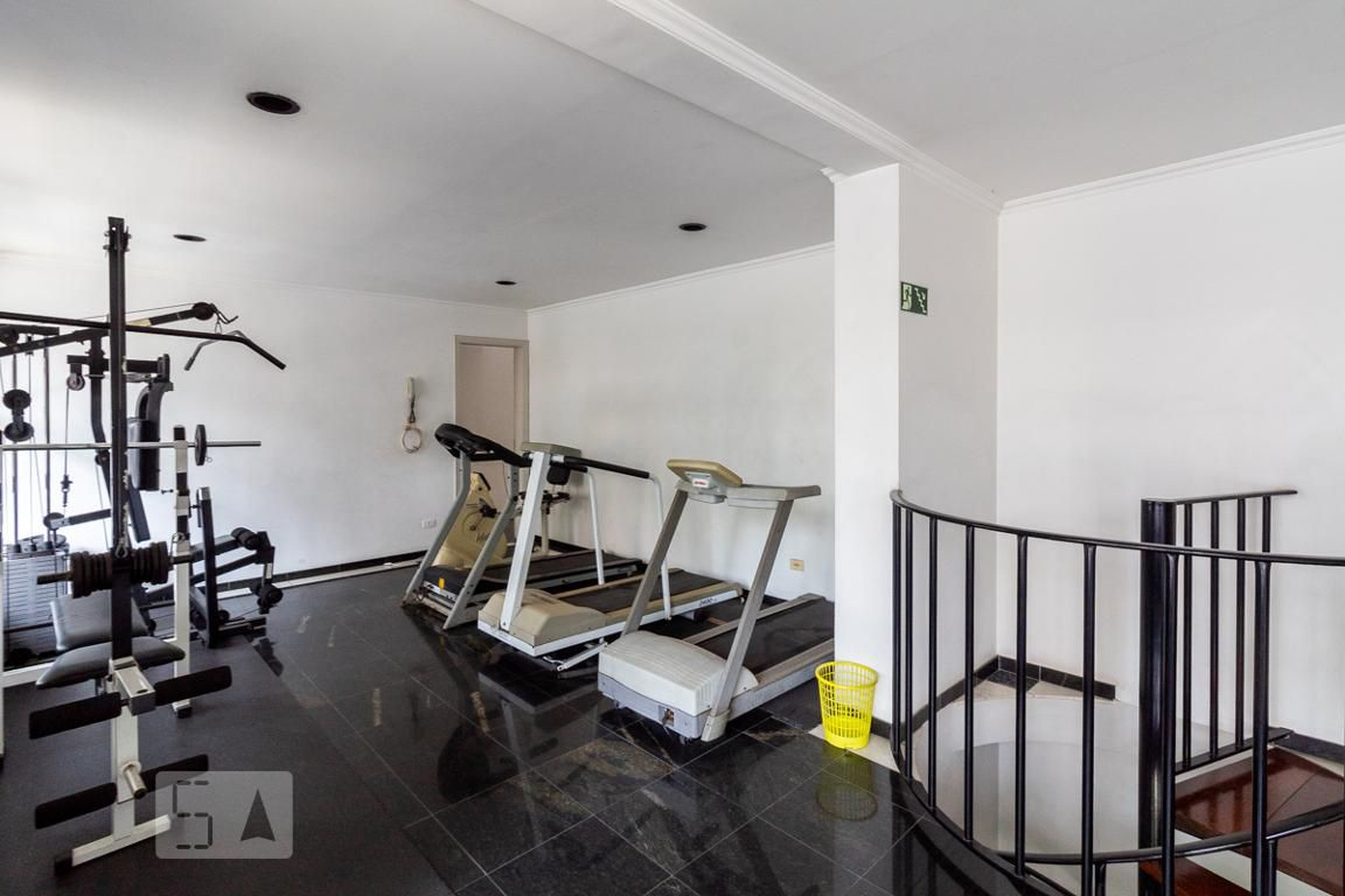 Academia - Saint Thomaz