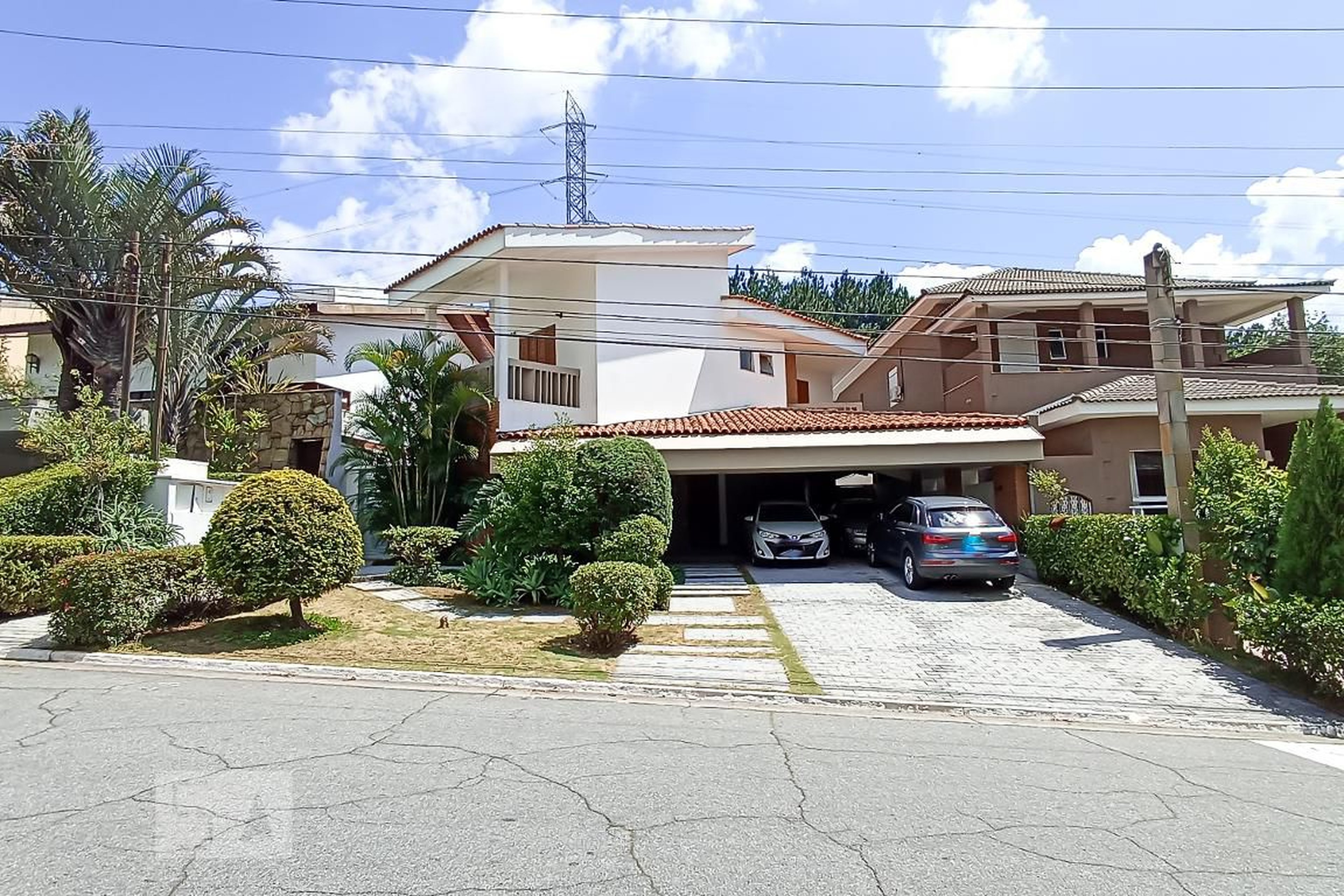 Fachada Condomínio em Alameda das Sempre-Vivas, 277