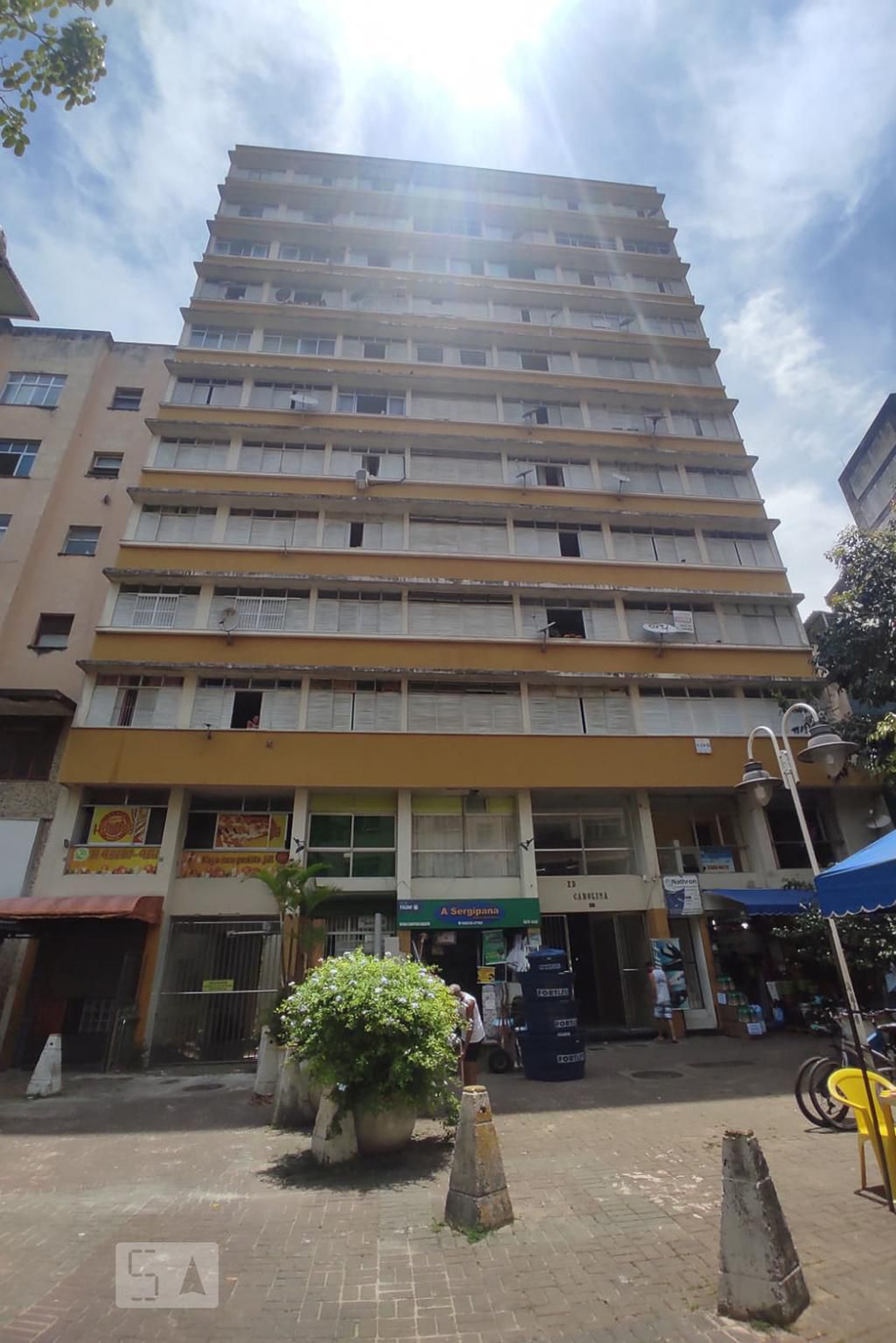 Fachada do Prédio Condomínio em Praça General Inocêncio Galvão, 47