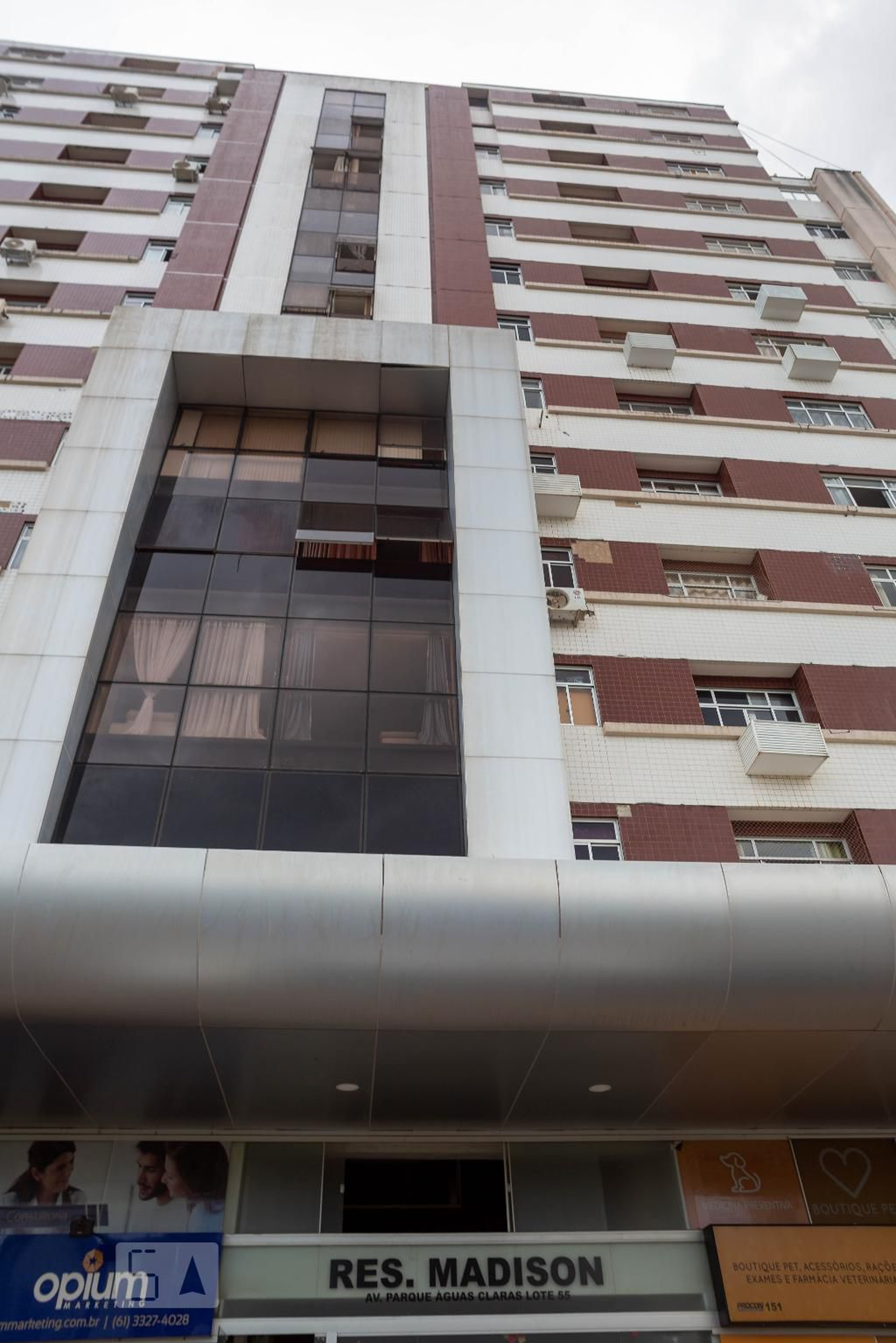 Fachada Condomínio Portal do Parque