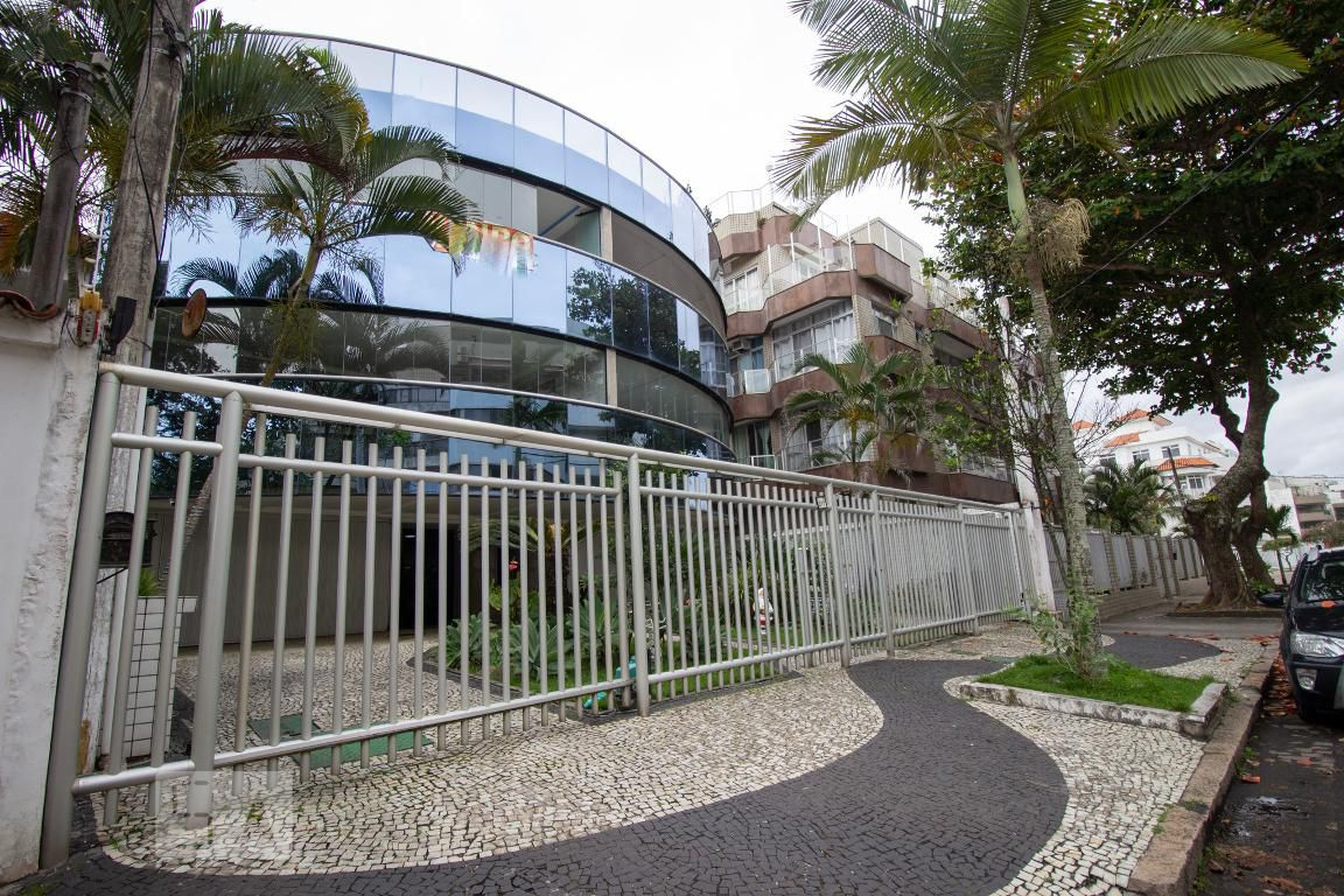 Fachada do Prédio Edifício Cristiane