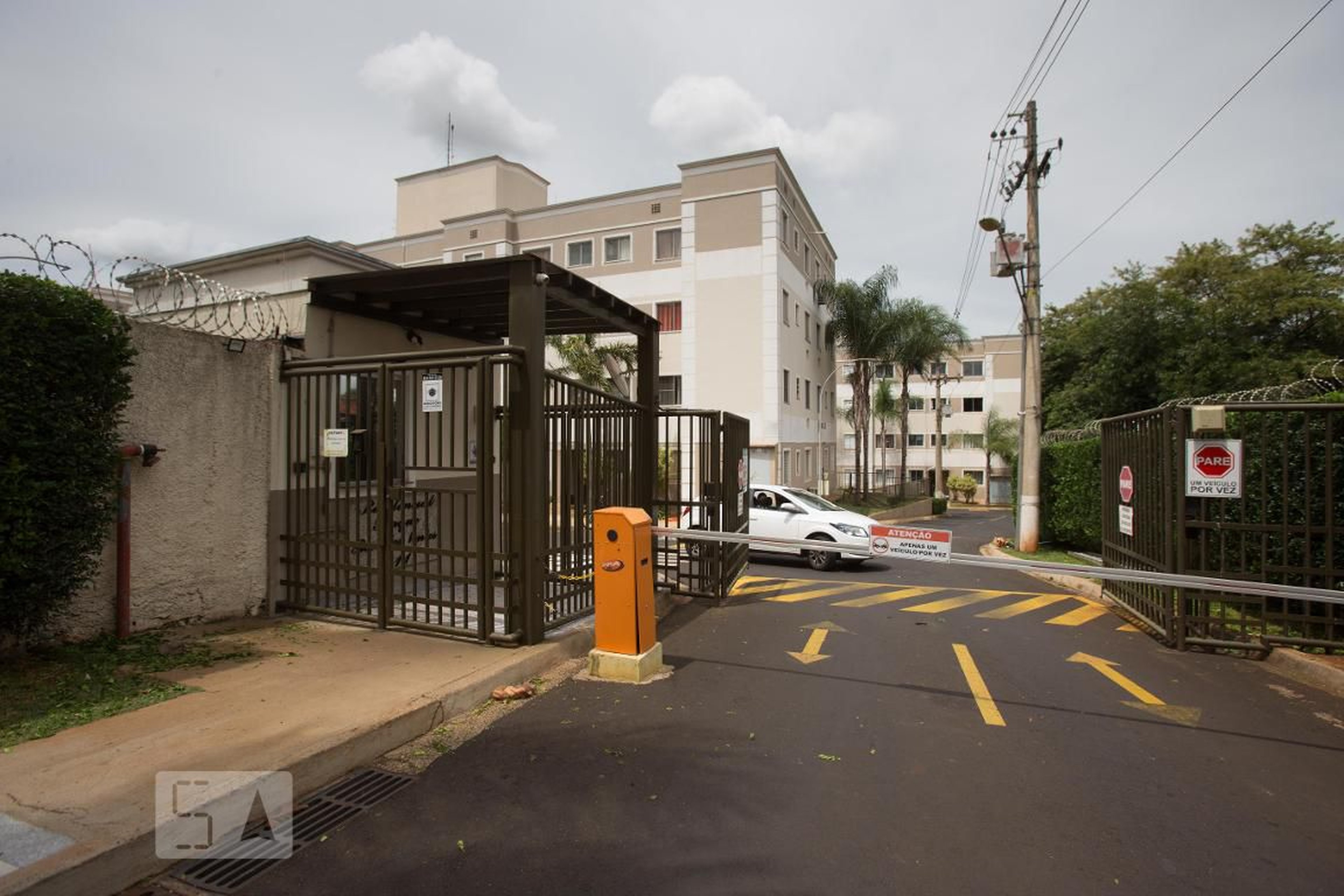 Fachada Condomínio Parque Rosas dos Ventos