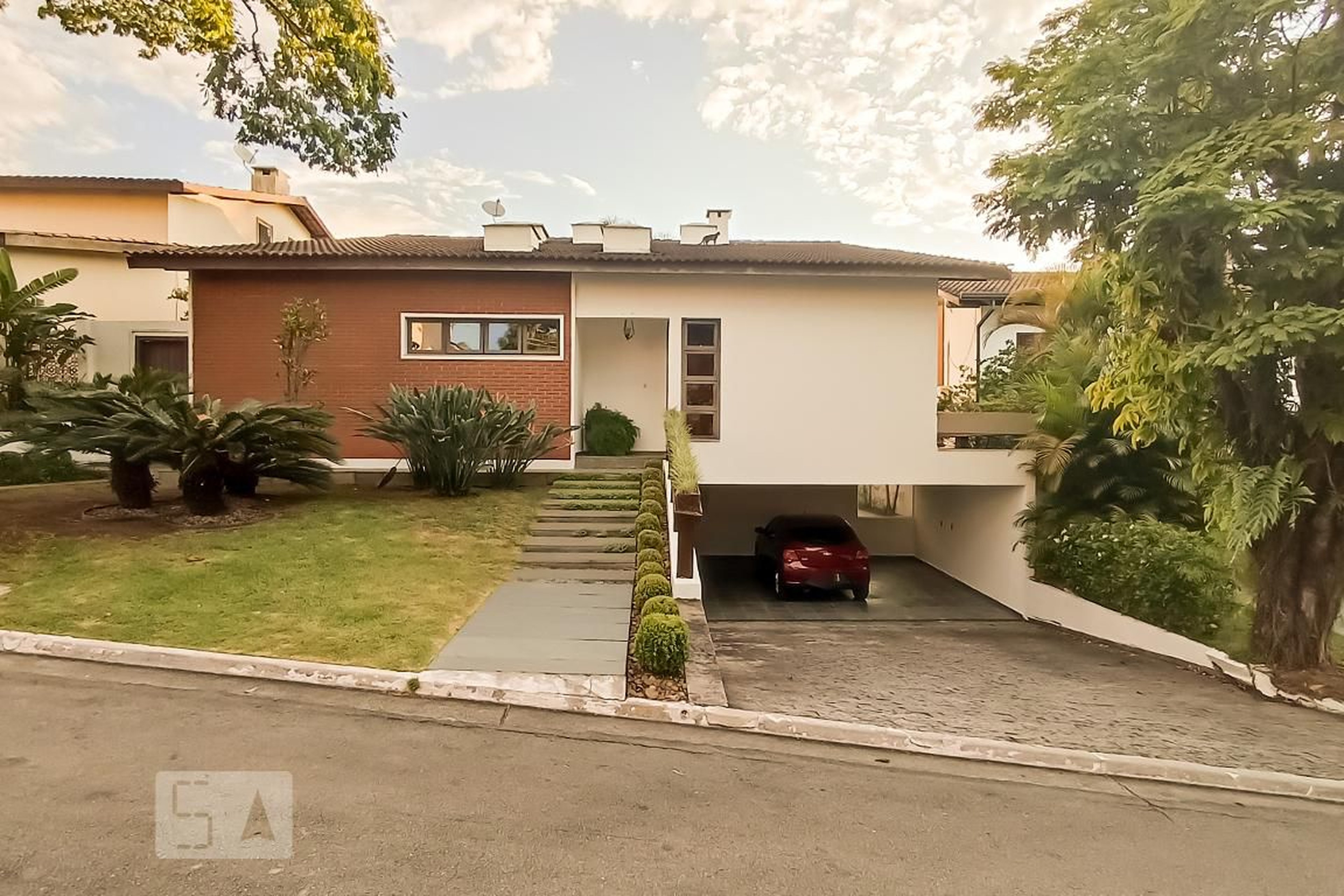 Fachada Condomínio em Alameda Topázio, 929