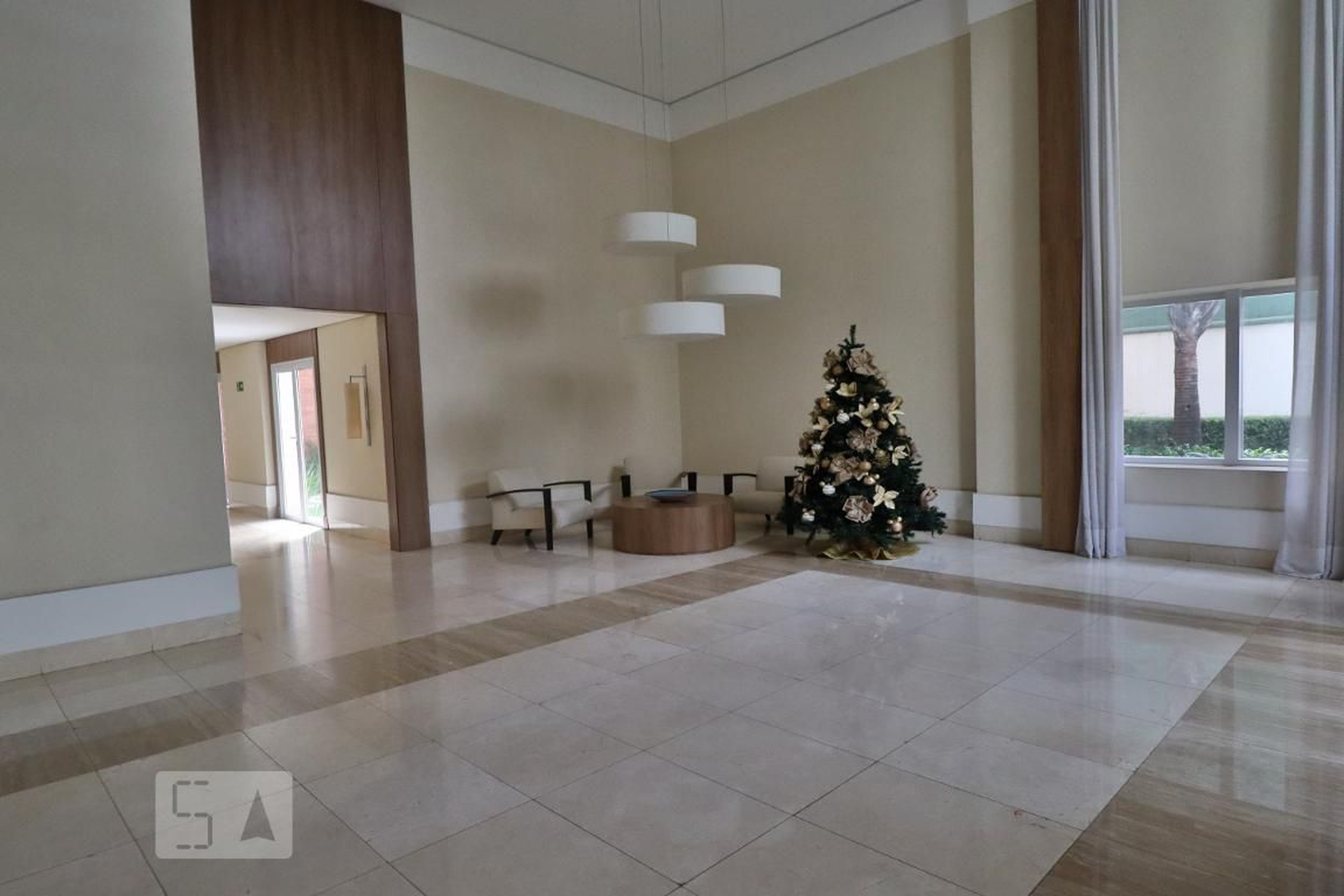 Hall - Vertical Space