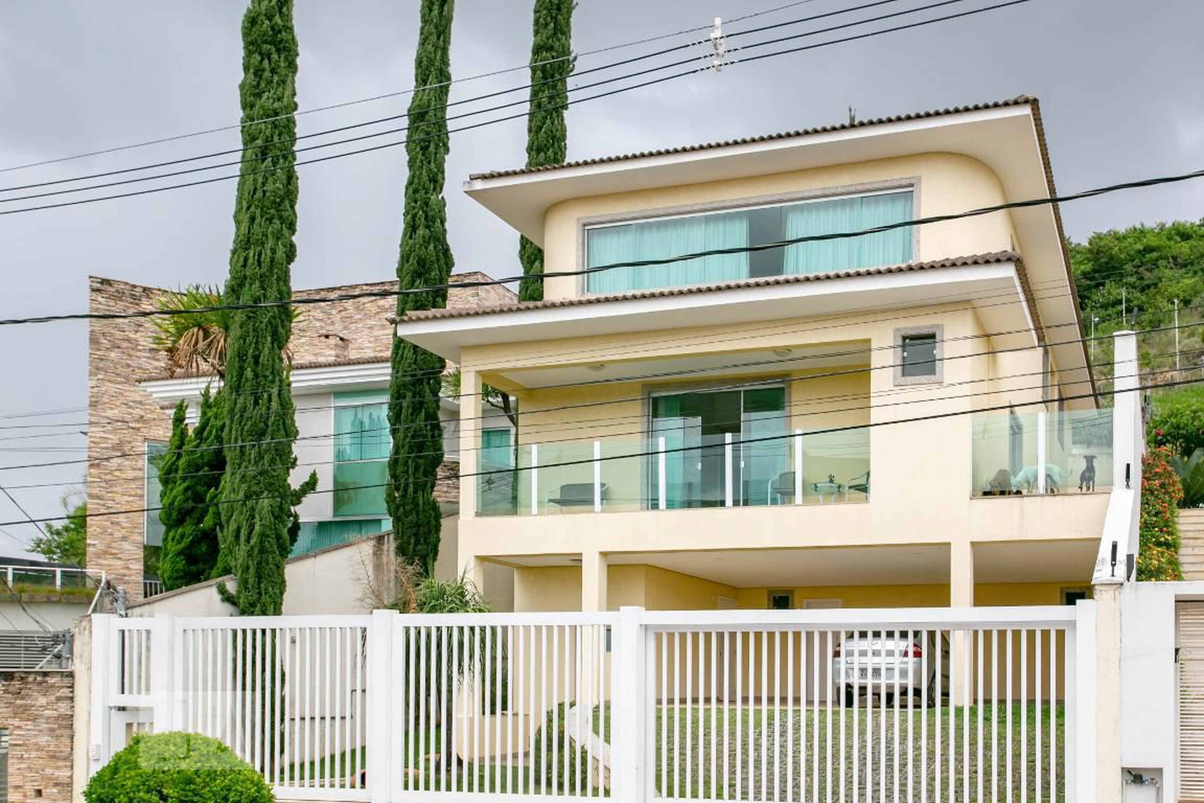 Fachada Condomínio em Rua José Rothéia, 520