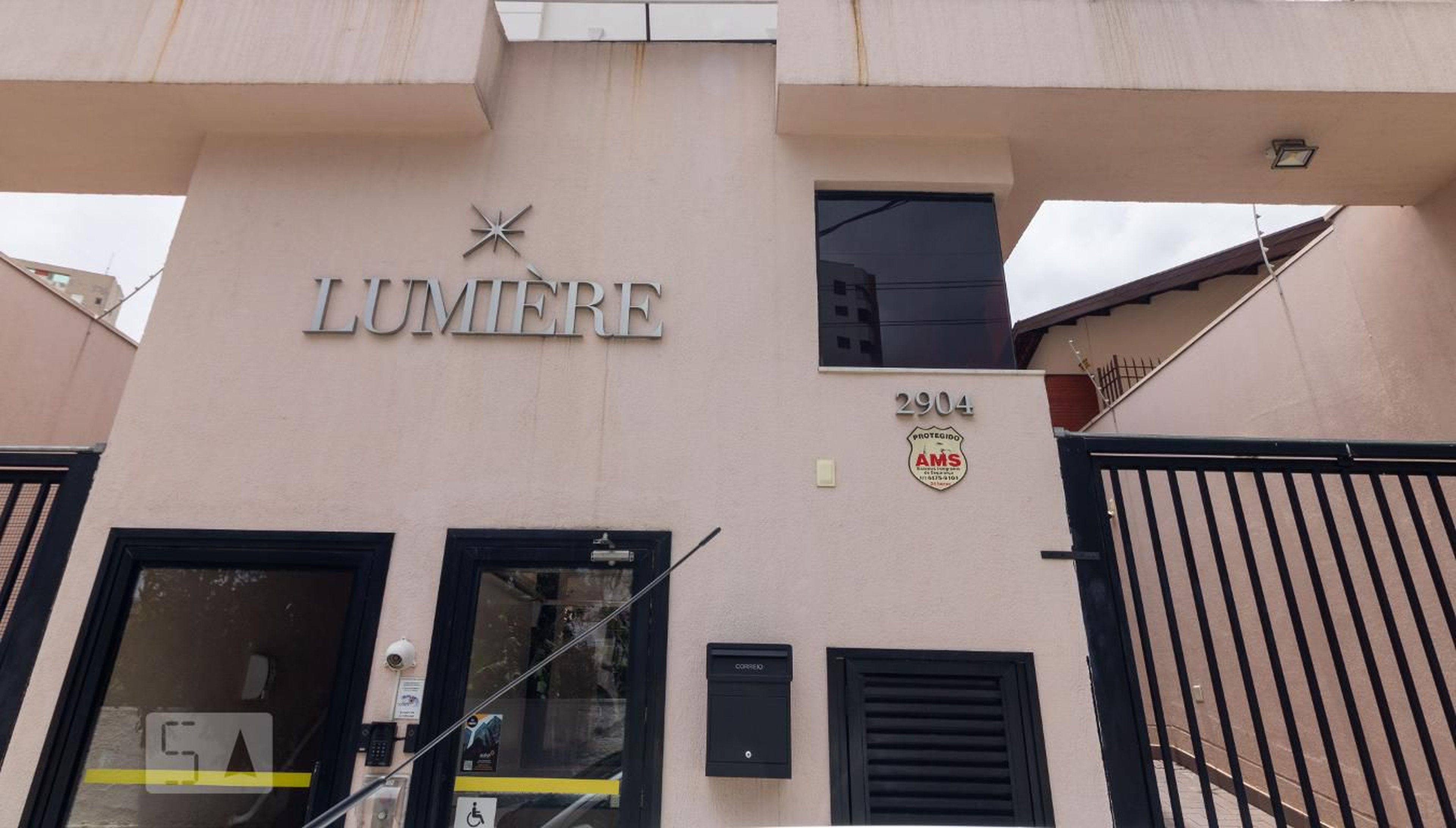 Fachada do Prédio Condomínio Lumiere