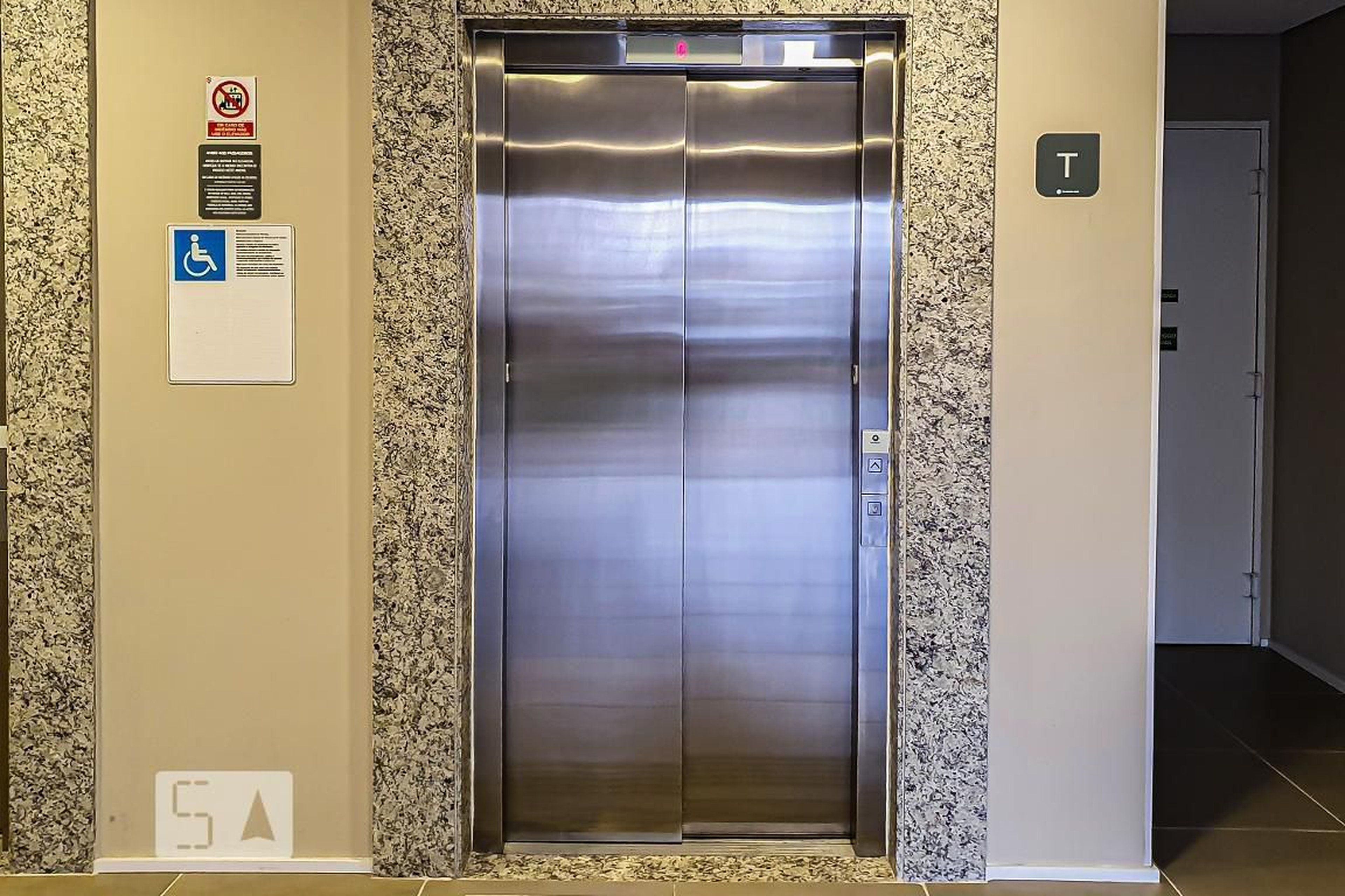 Elevador - Residencial Plano Lion I