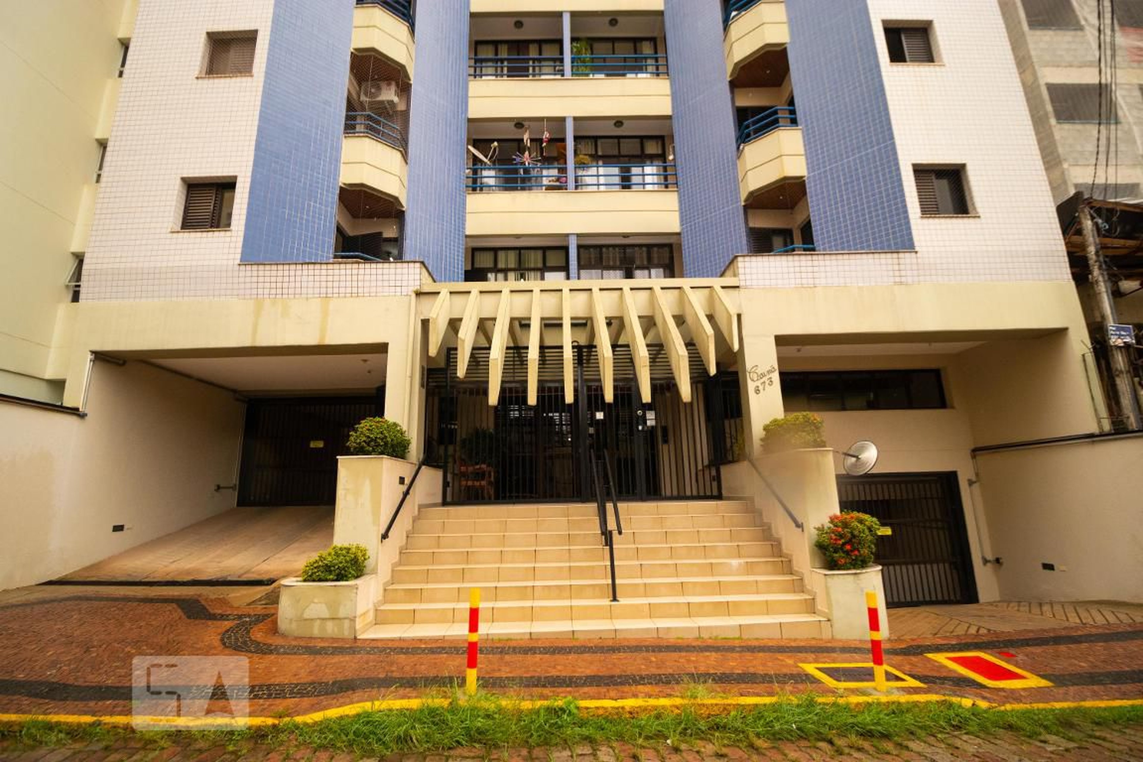 Fachada Condomínio Cainã