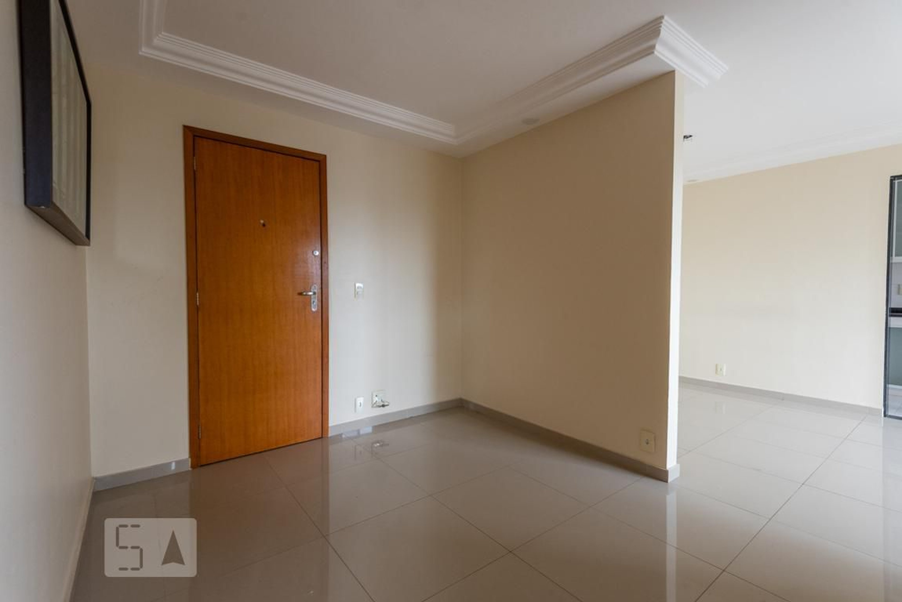 Hall Condomínio em Rua Eulina Ribeiro, 236