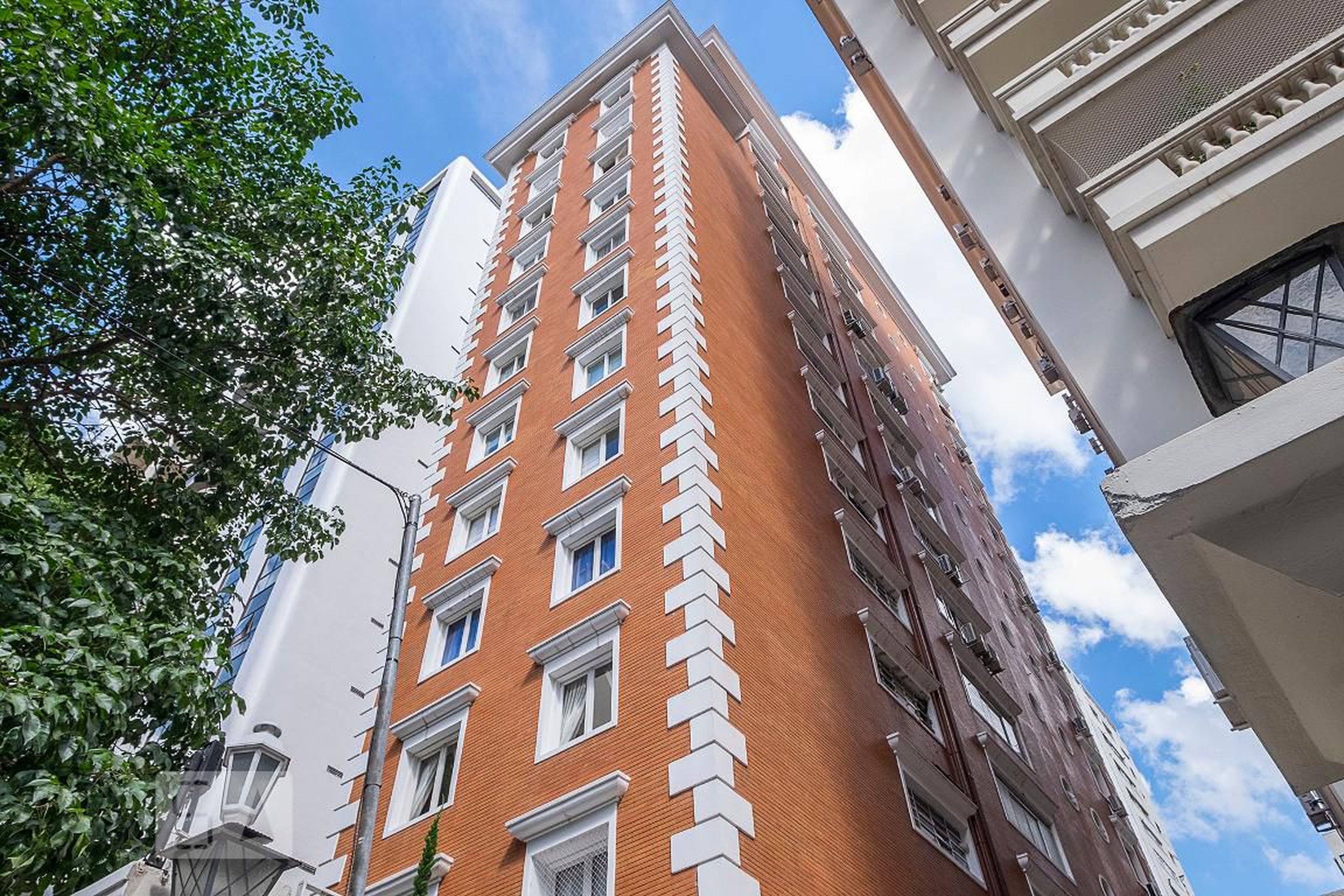 Fachada Condomínio Casa Branca