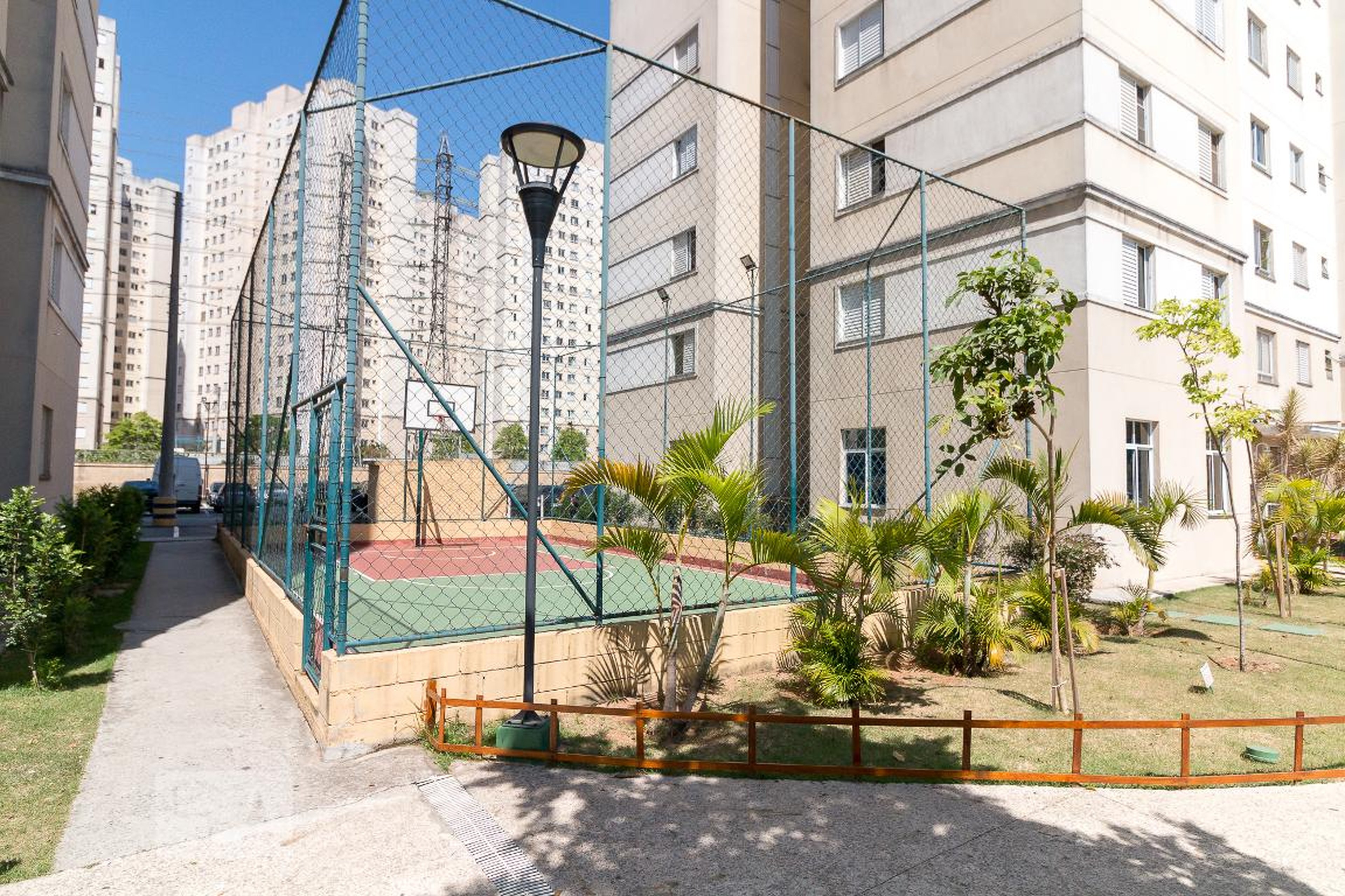 Quadra poliesportiva - Máximo Guarulhos