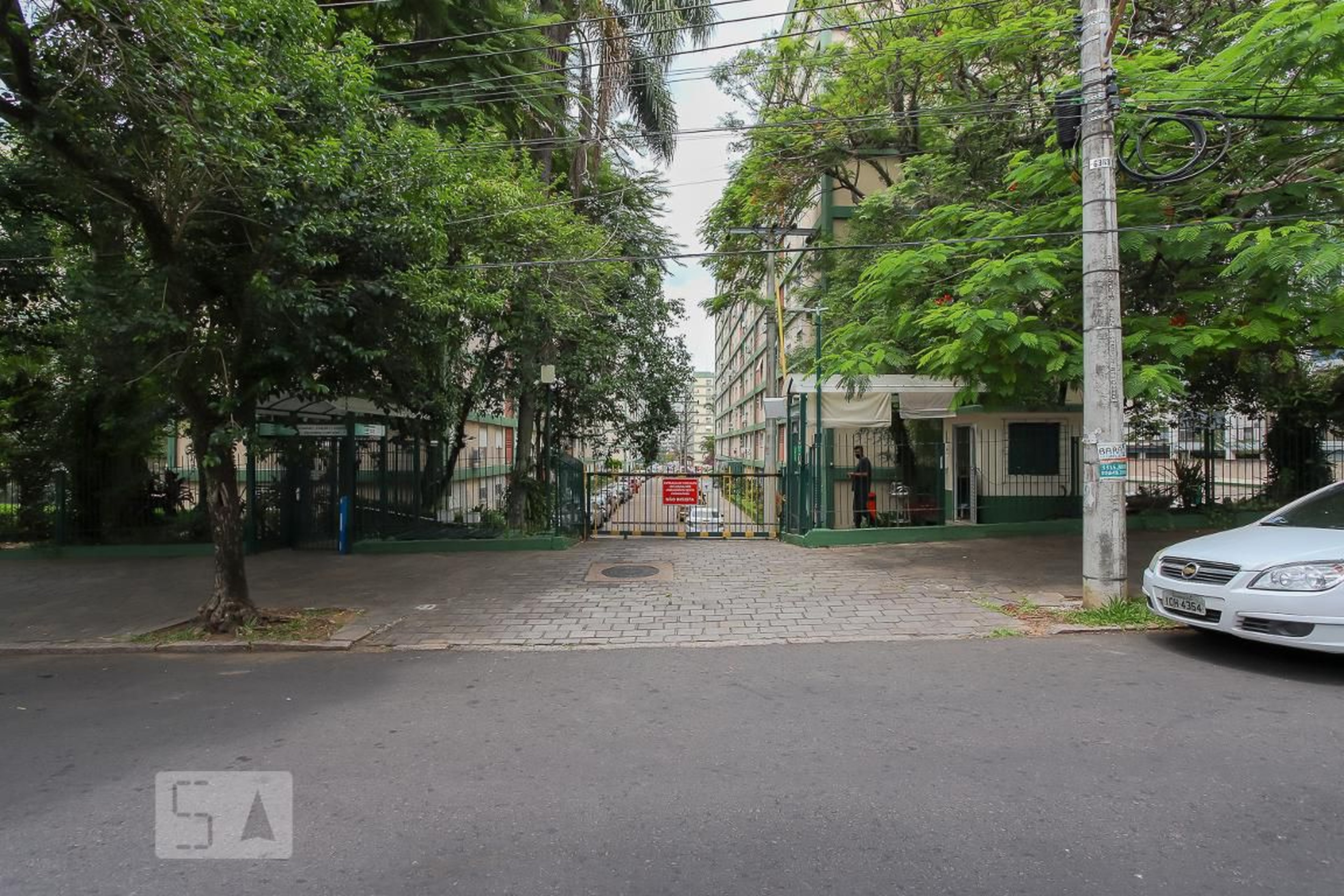 Fachada do Condomínio Condomínio Conjunto Residencial Felizardo Furtado