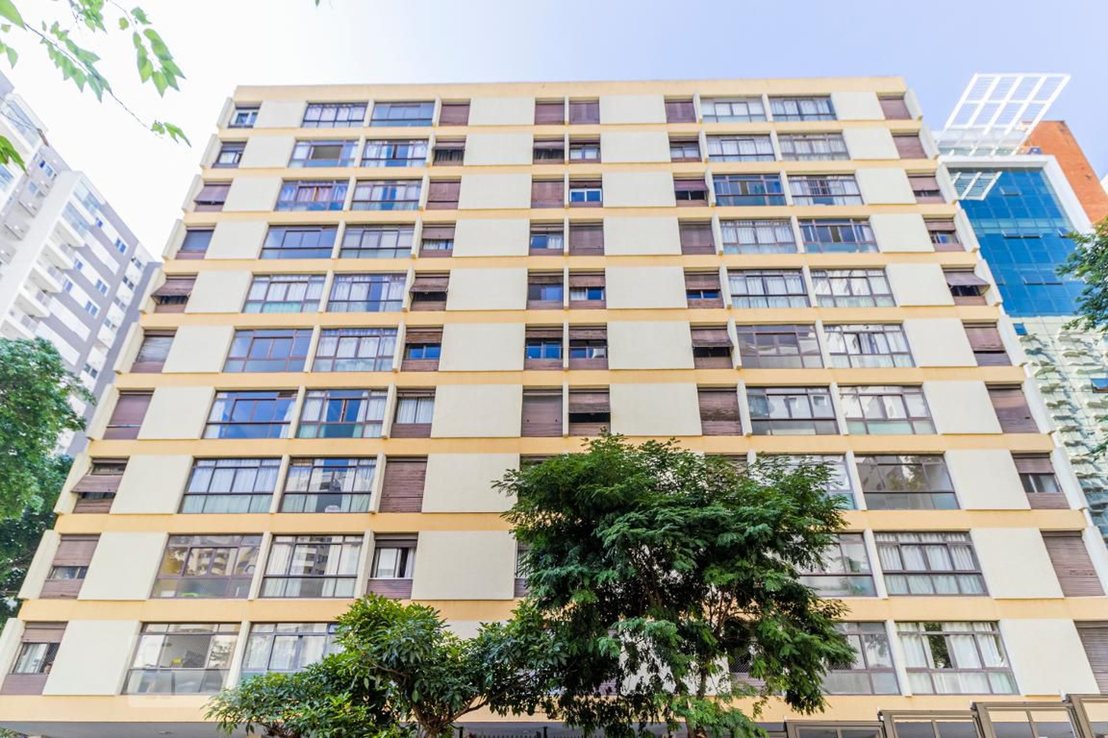 Fachada Condomínio Martiniano de Carvalho