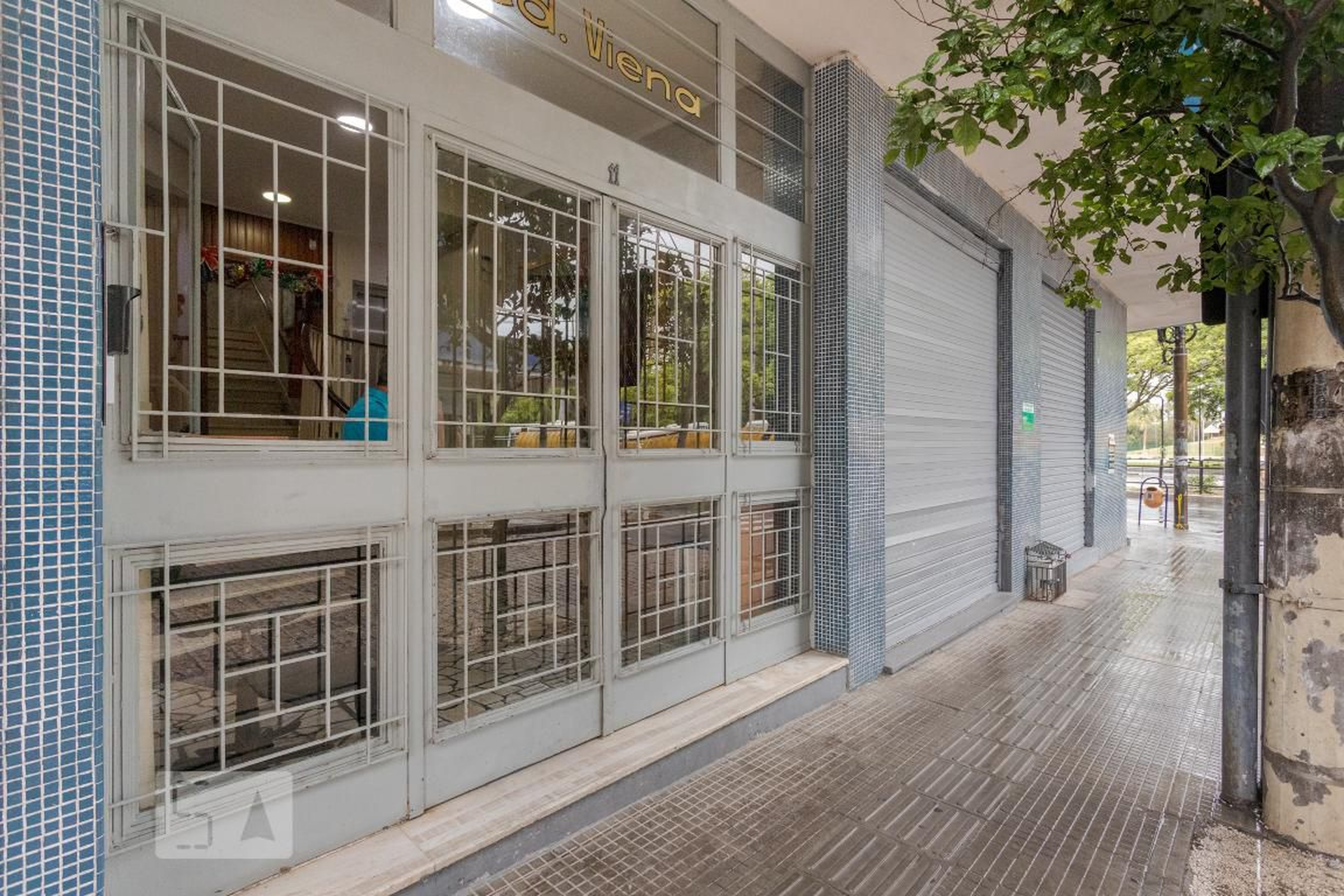 Entrada - Edifício Viena