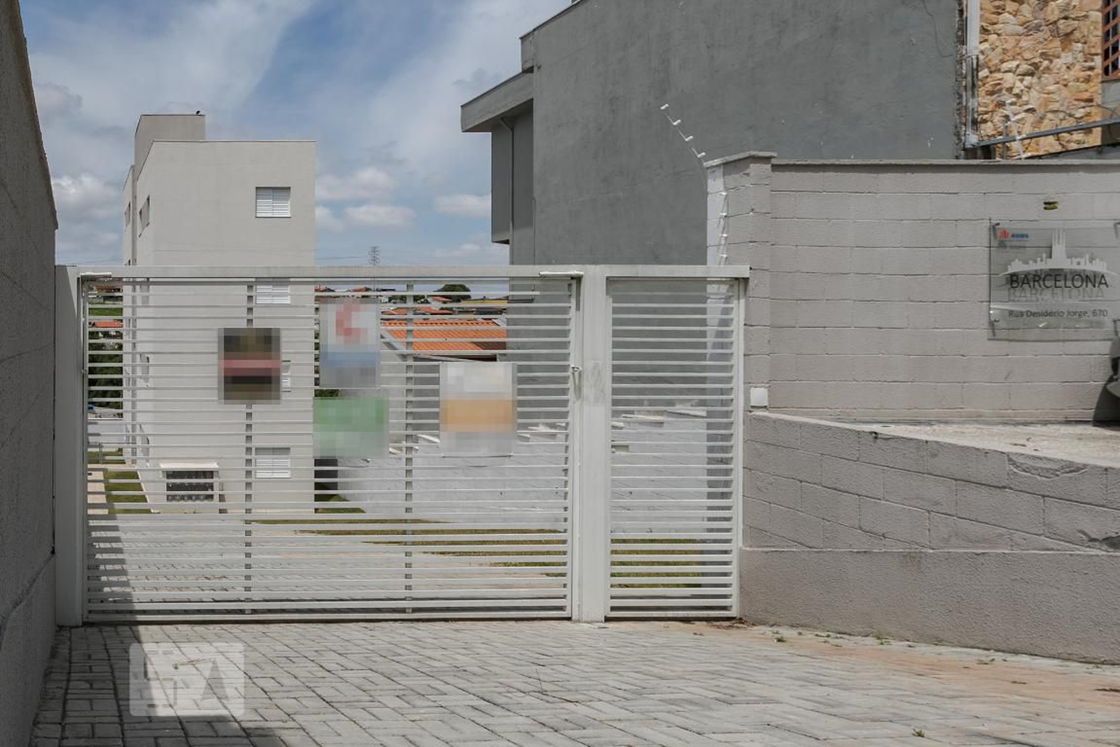 Fachada Condomínio Resindencial Barcelona