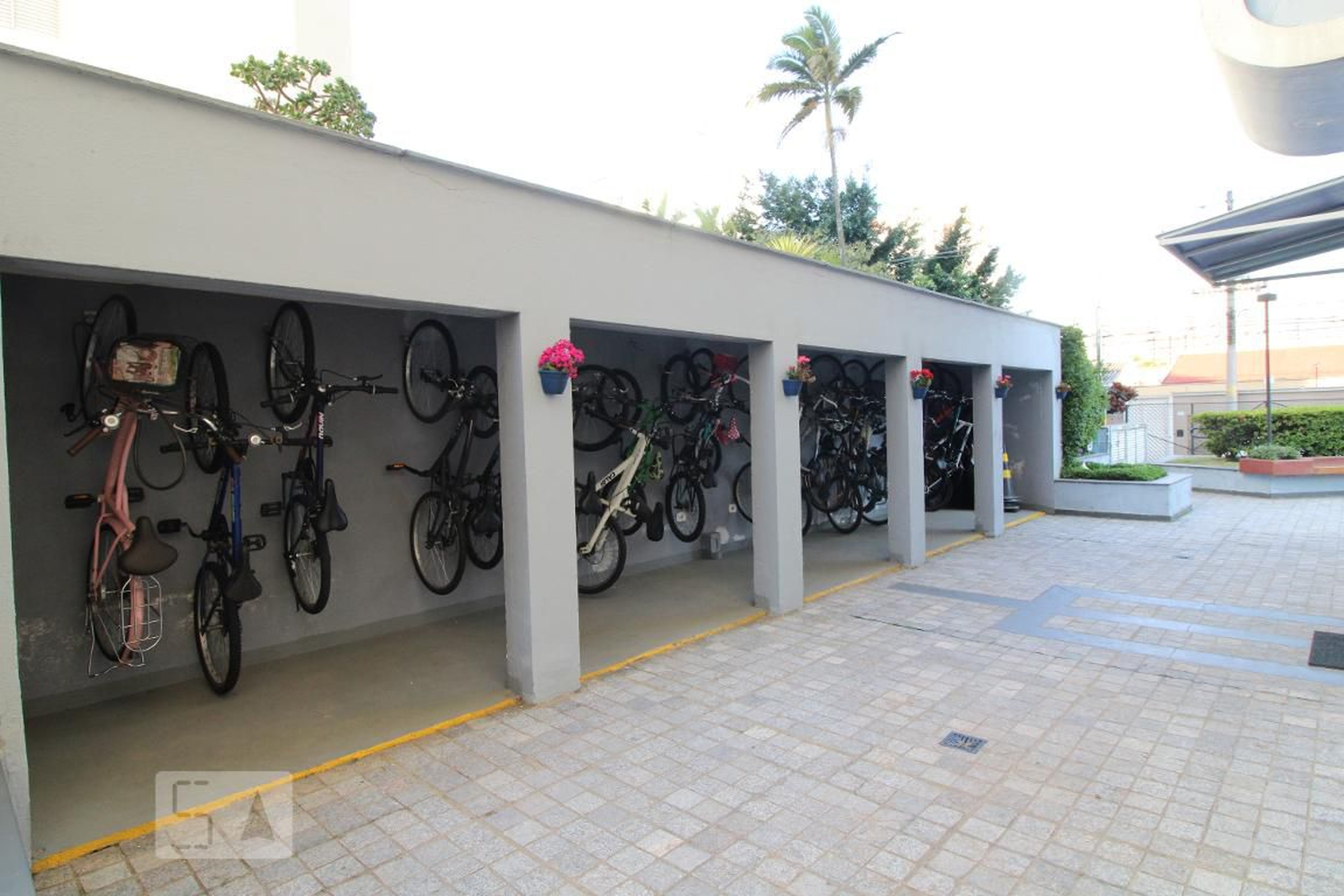 Bicicletario - Brooklin Village