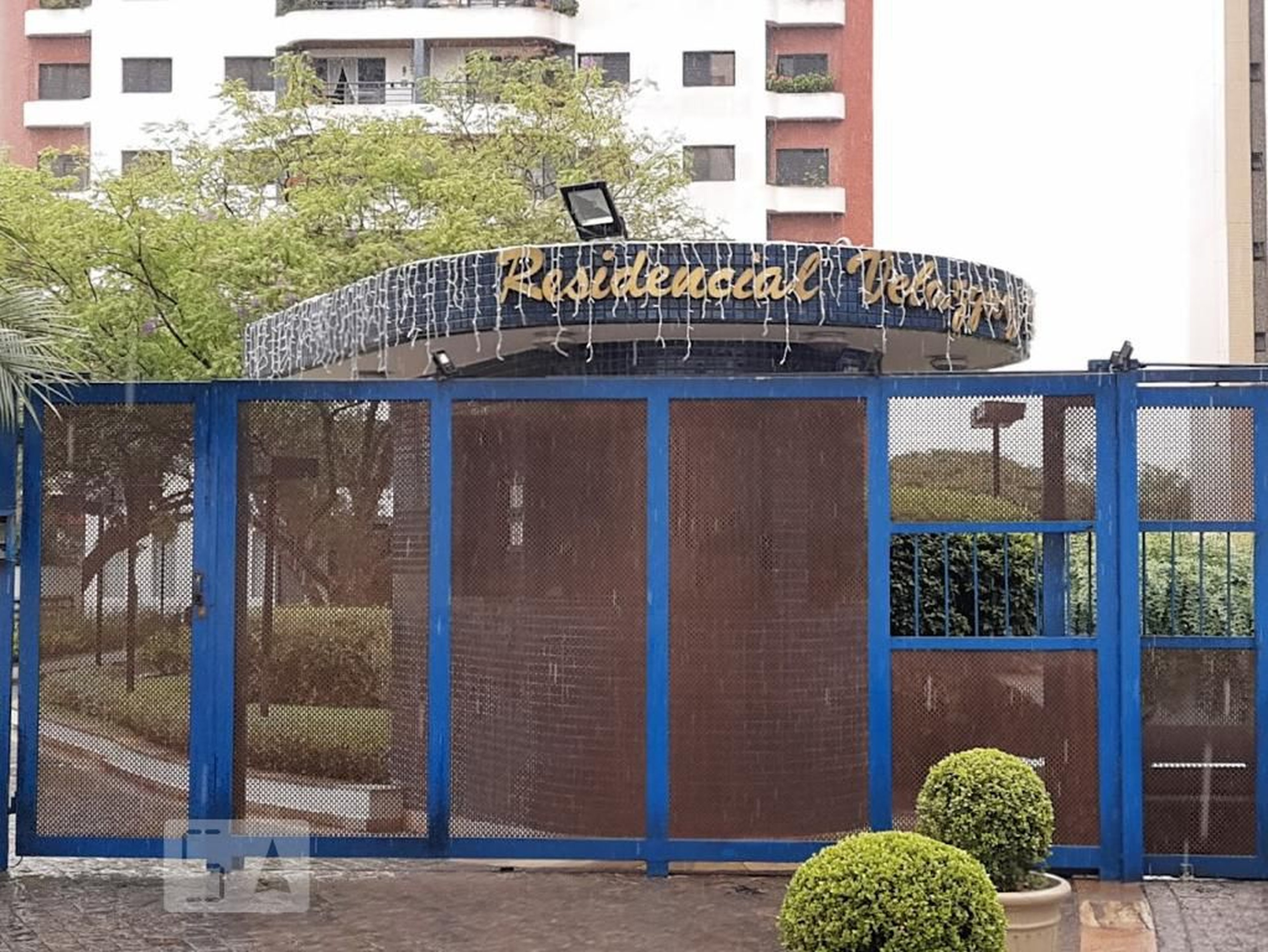 Fachada do Condomínio Residencial Velazquez