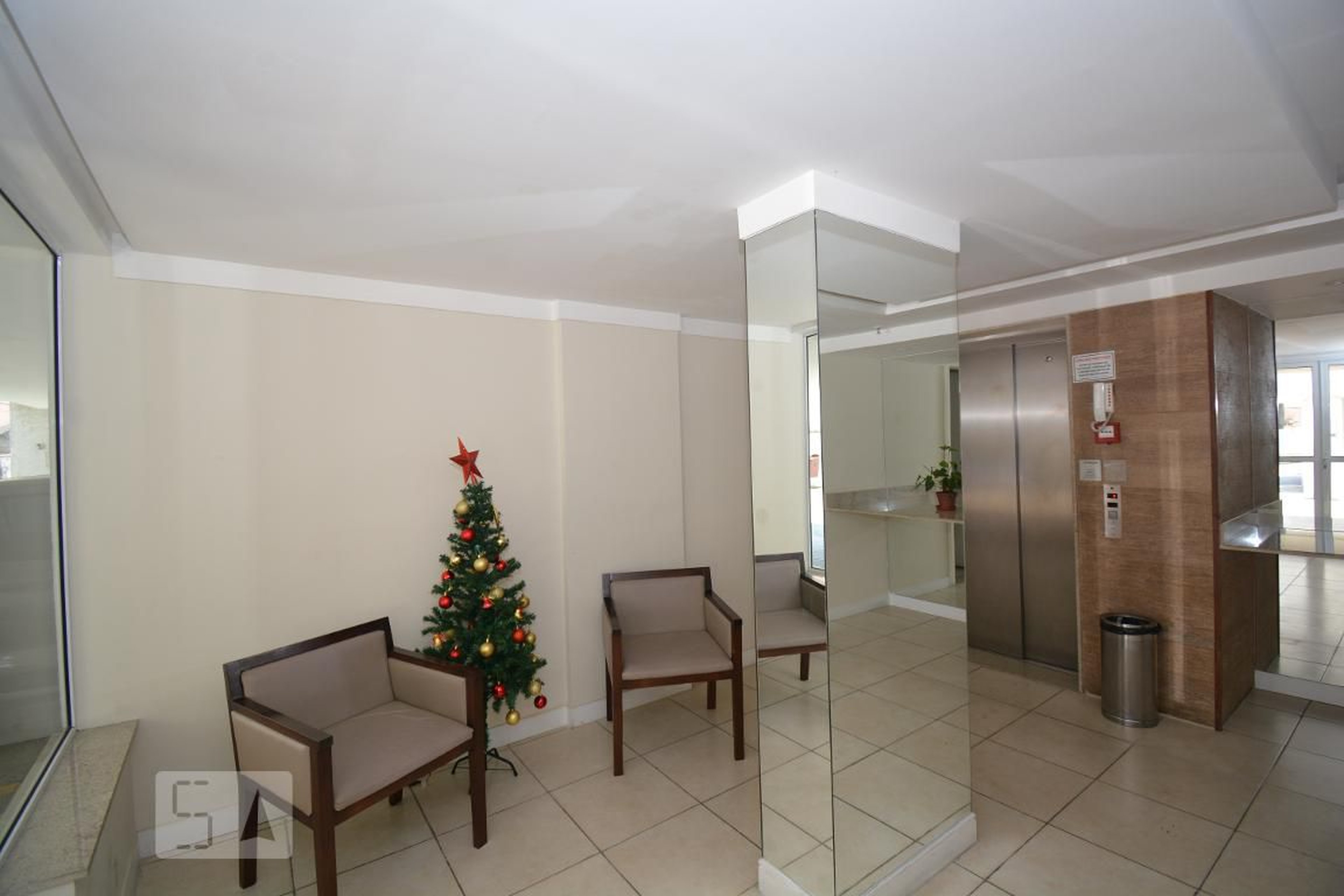 Hall de Entrada - Residencial Jardins do Valqueire