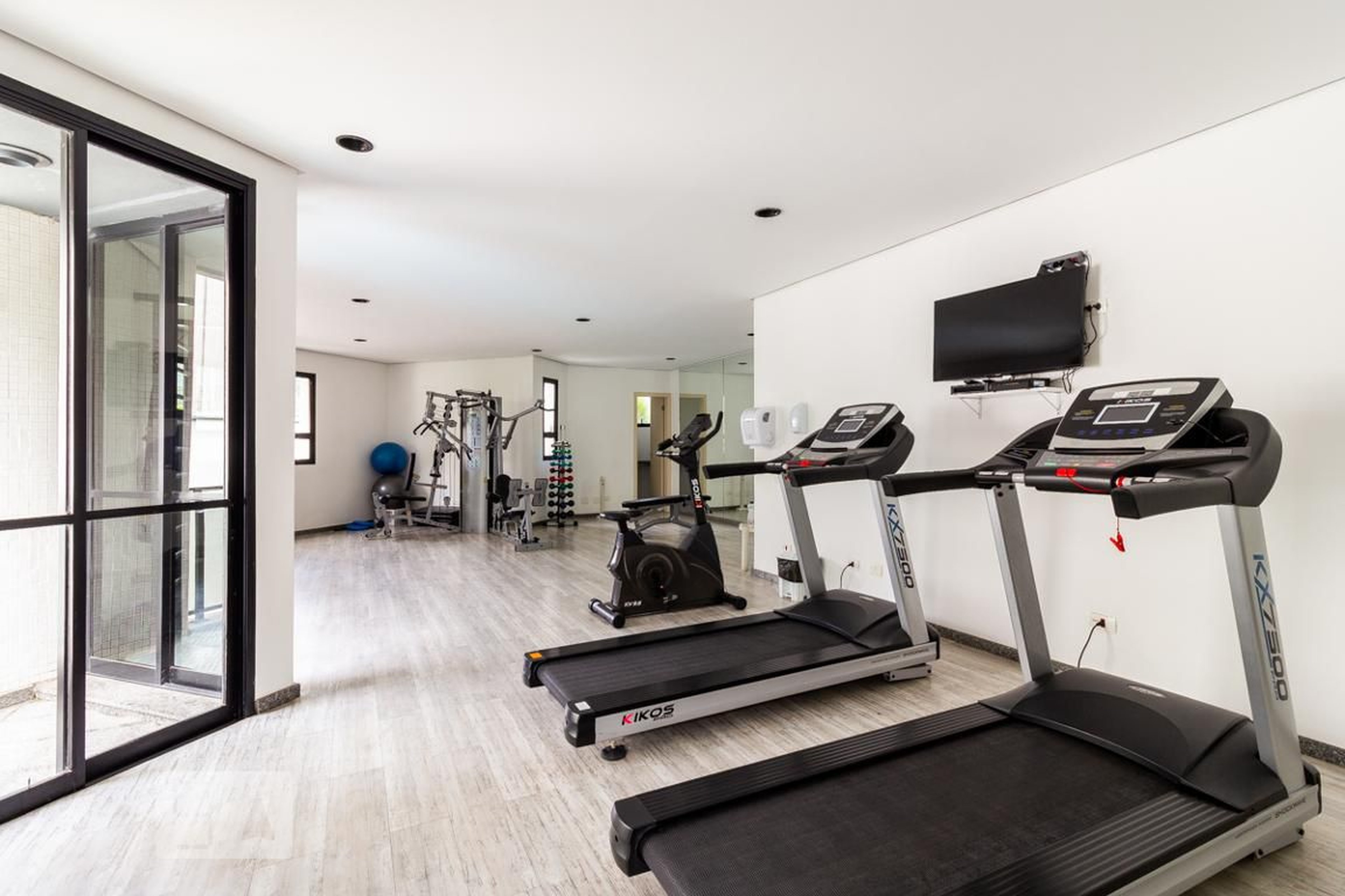 Academia - Edifício Saint James Park