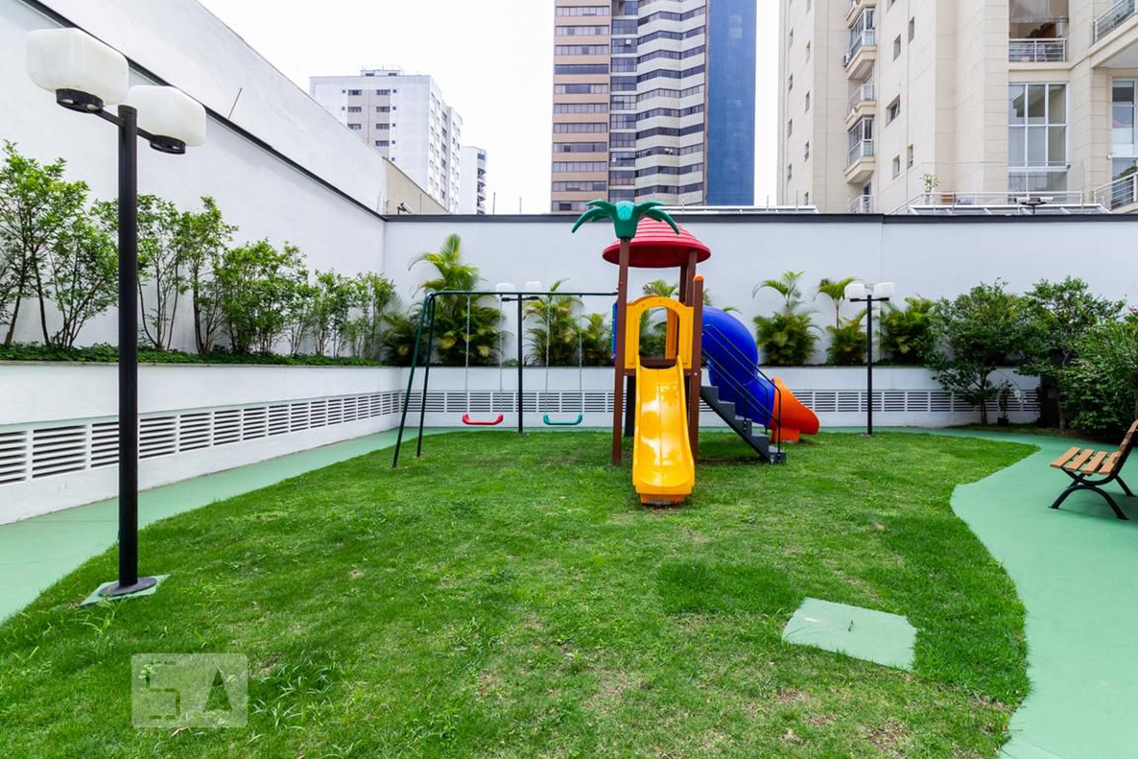 Playground - Edifício Saint James Park