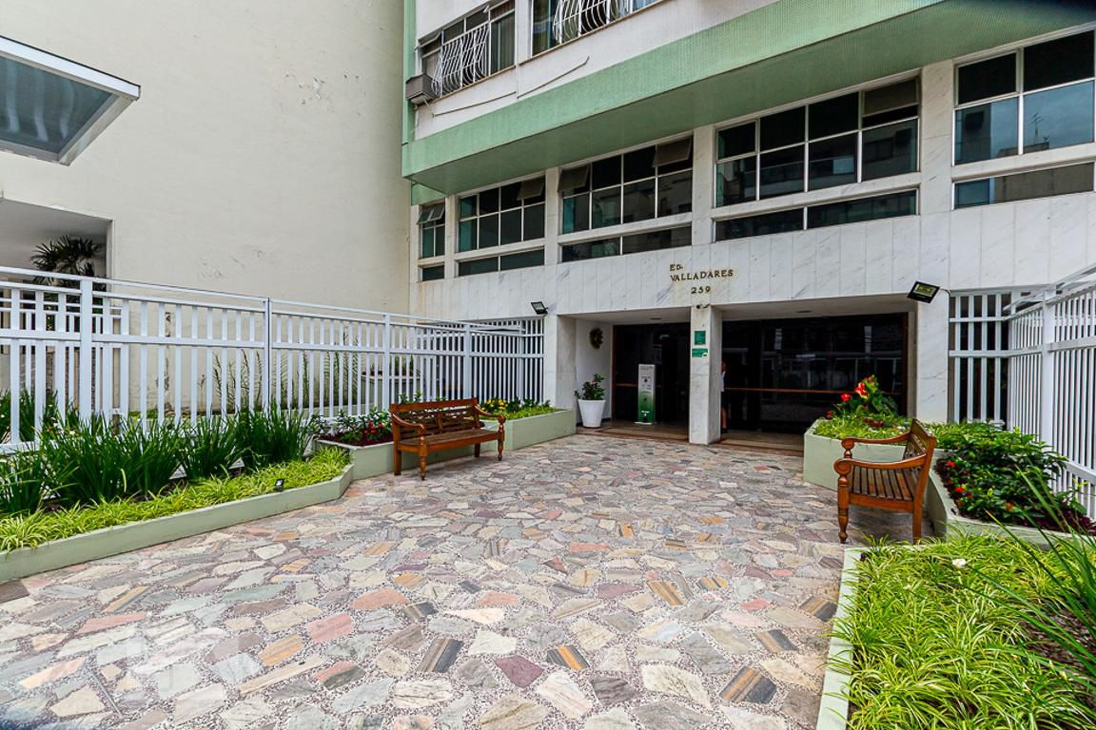 Entrada - Edifício Valadares