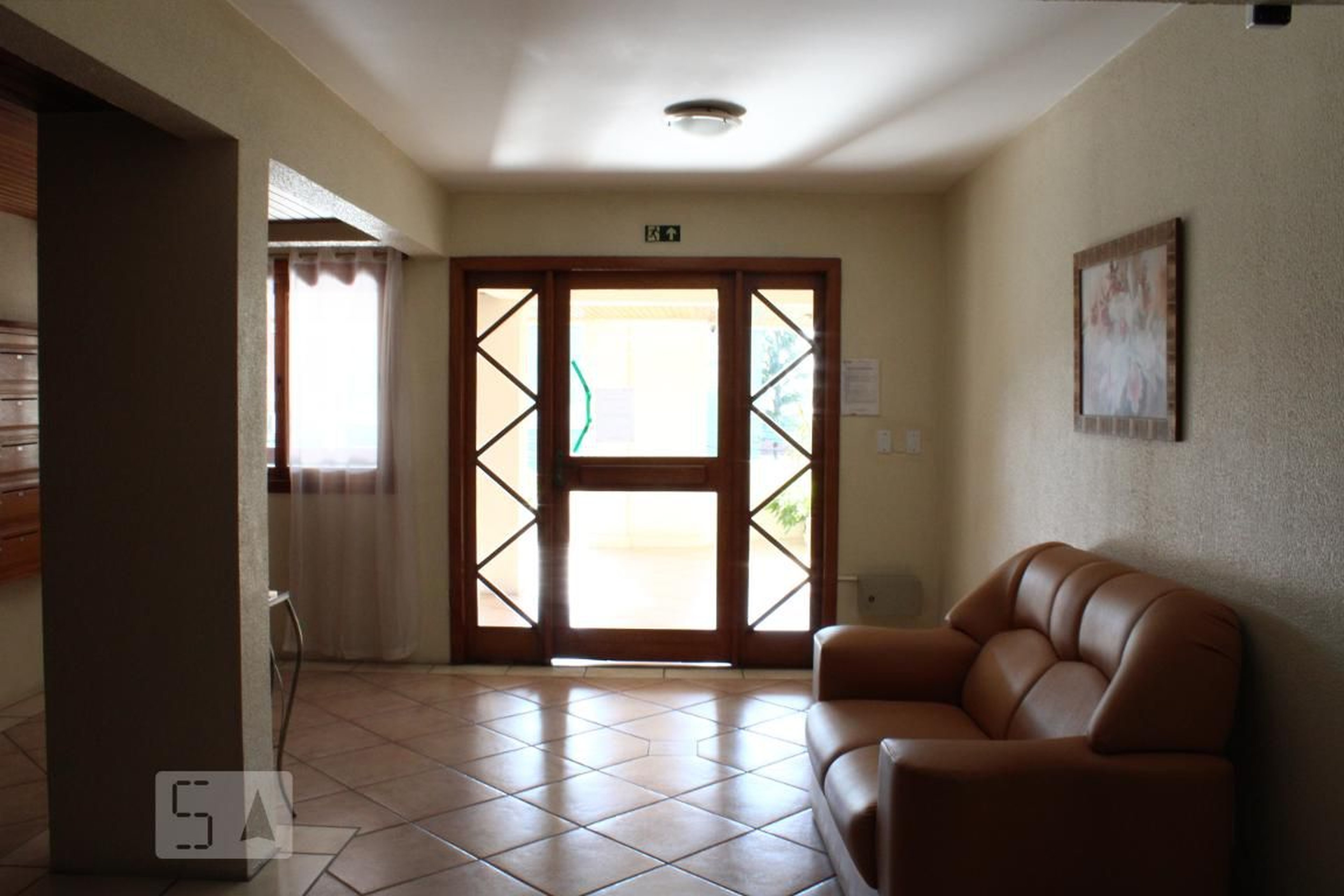 Hall - Solar Brasil Residence