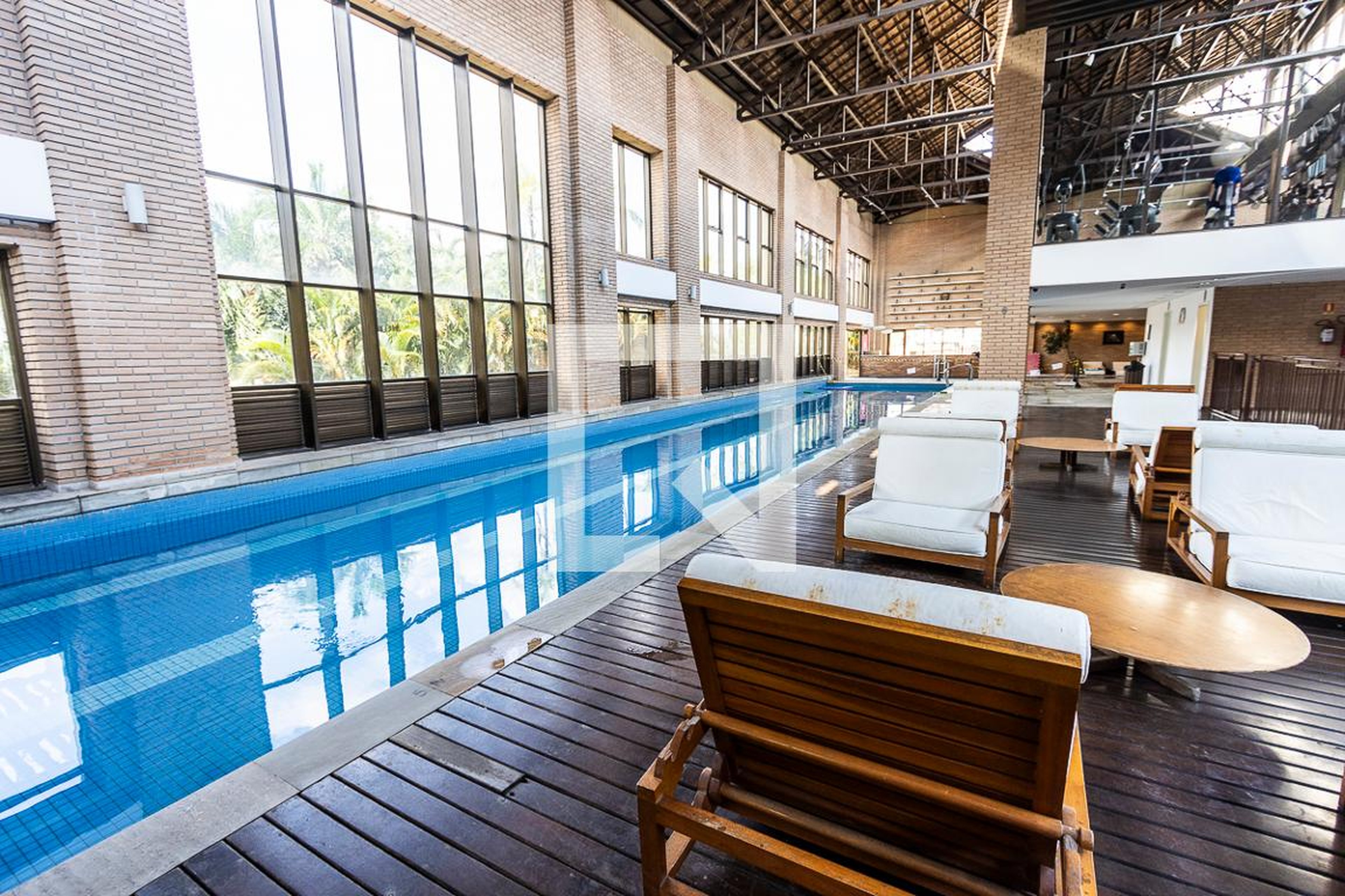 Piscina Coberta - Rail Pompeia