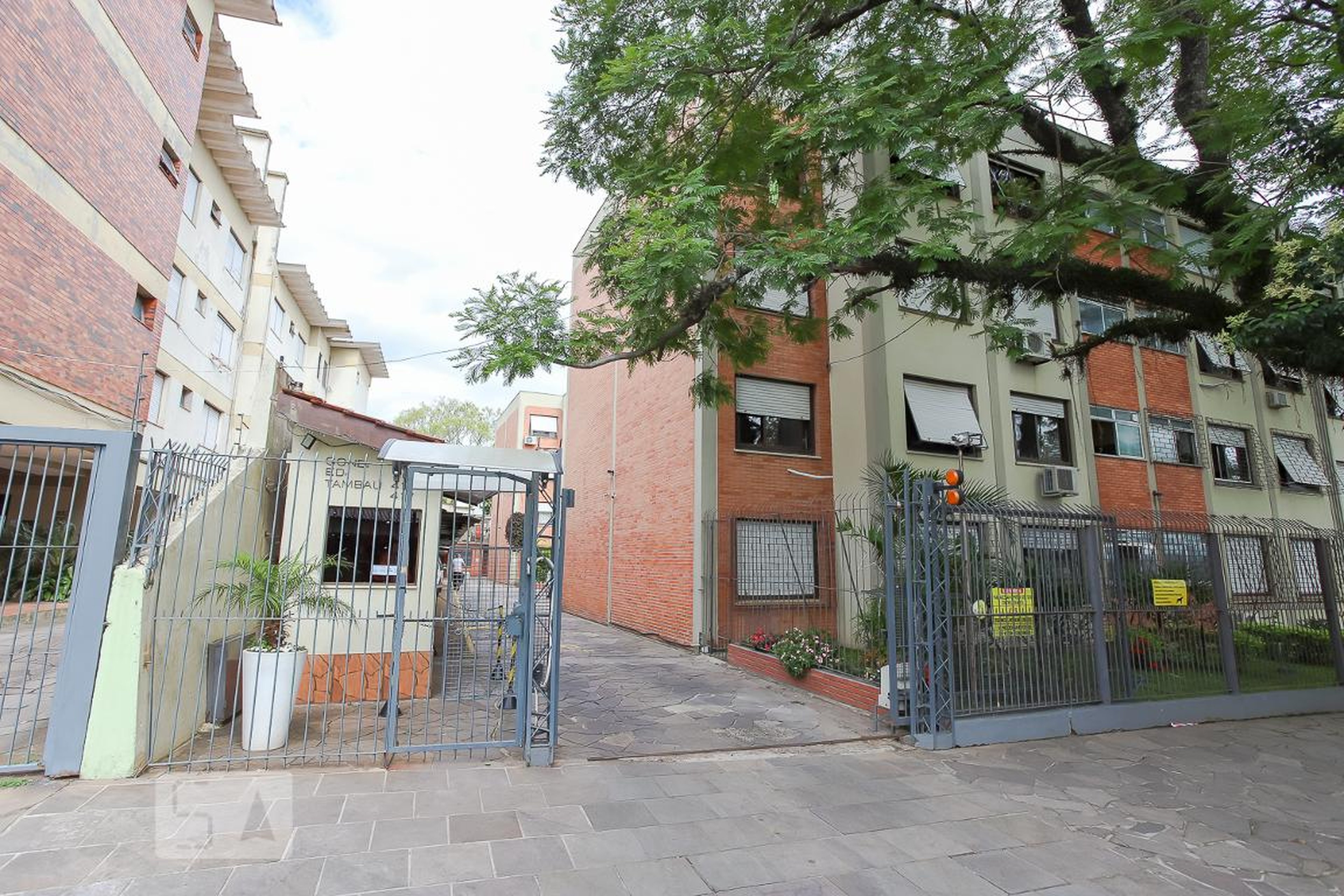 Fachada do Condomínio Condomínio Tambaú
