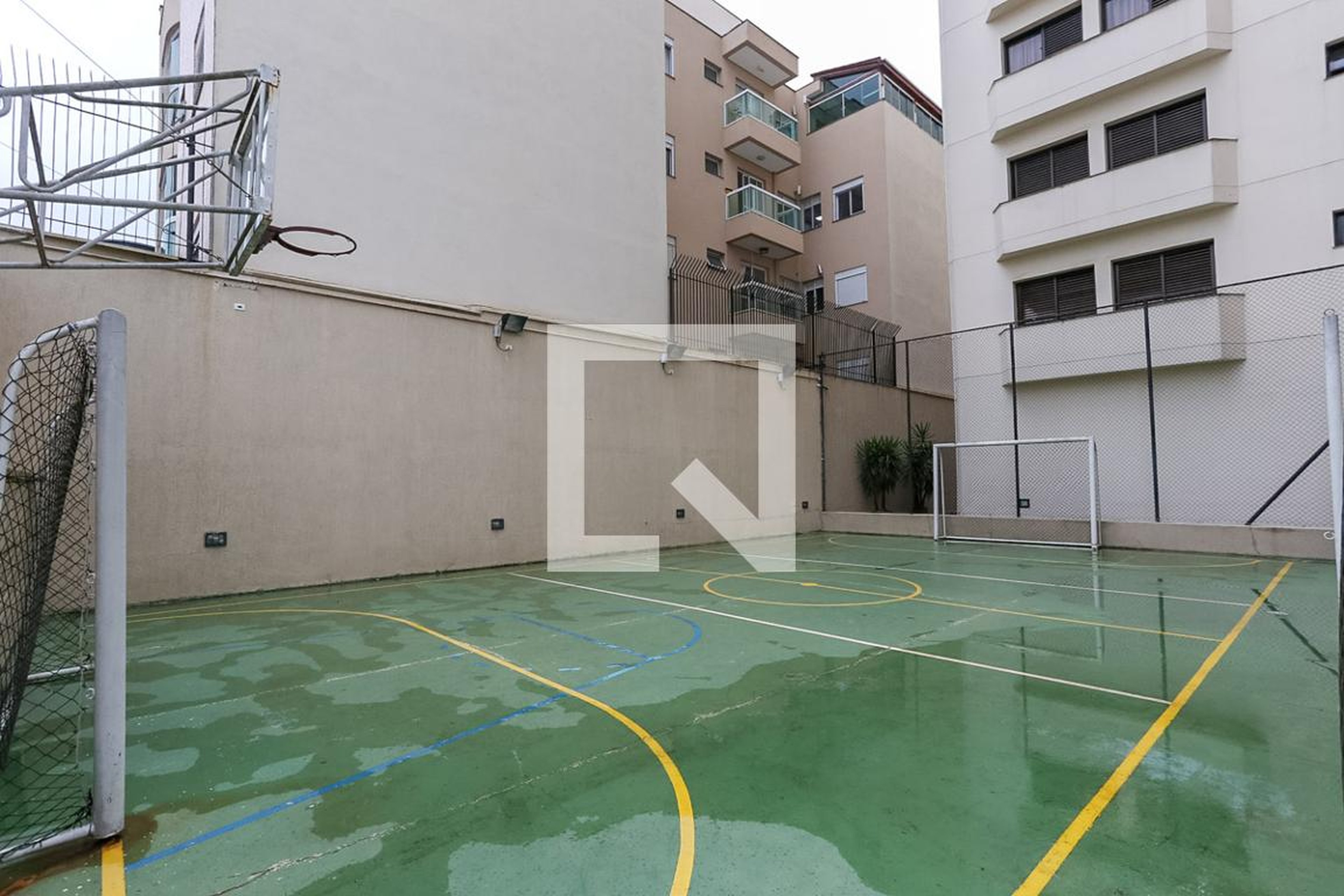 Quadra Esportiva - Edifício Quebec