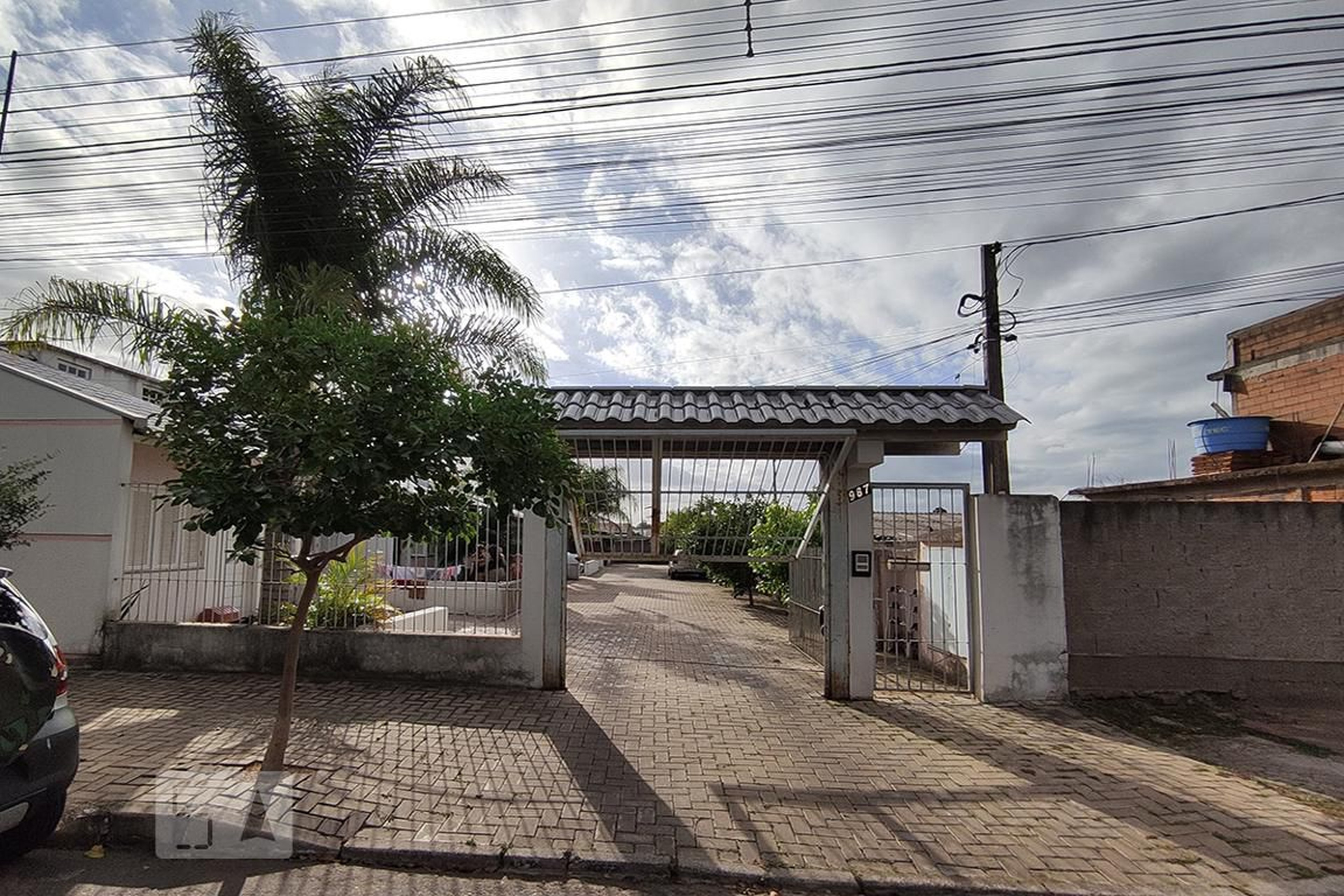 Fachada Condomínio em Rua Helmuth Heldt, 987